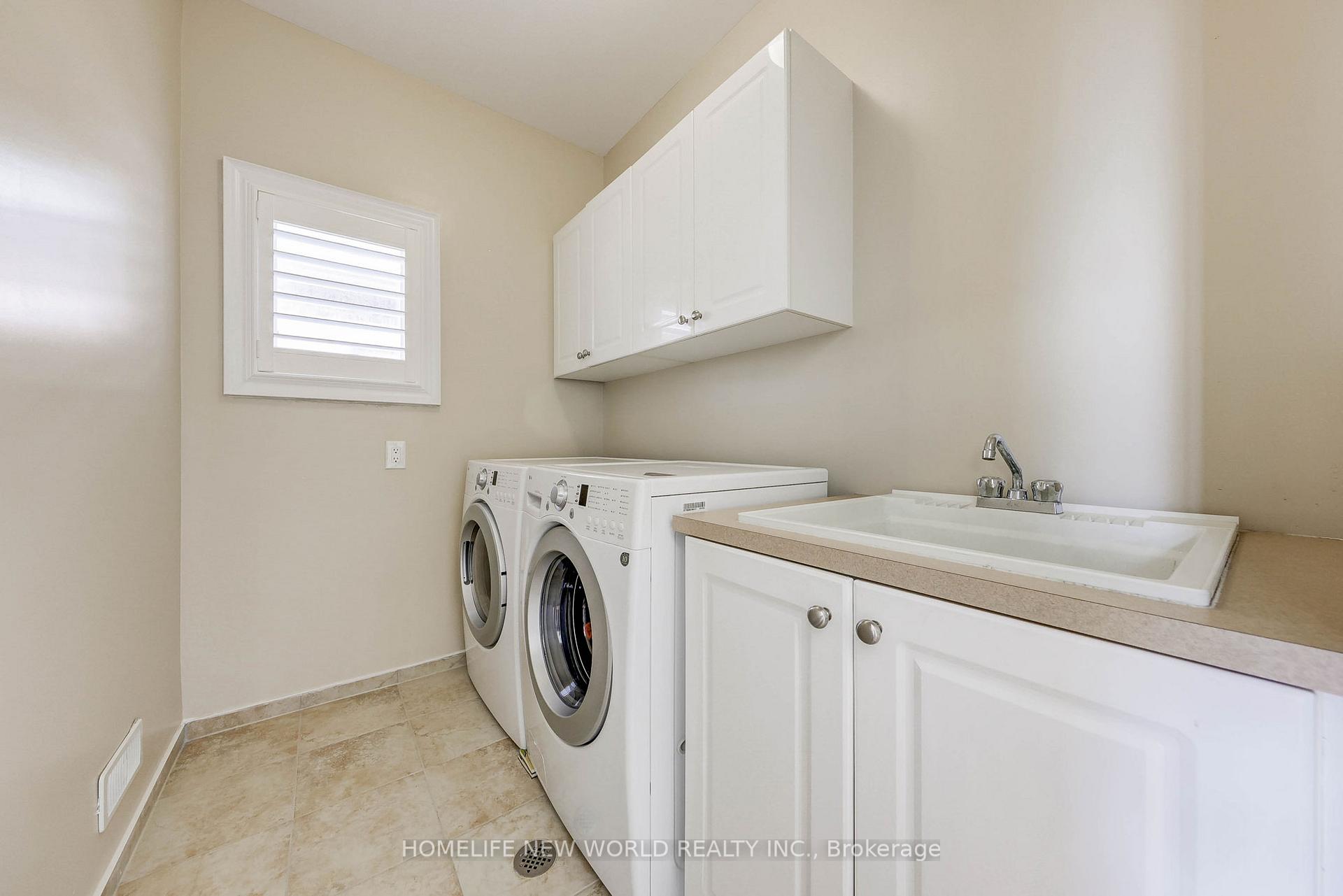 Photo 36 of 16 Randolph Drive, Vaughan, Patterson — HOMEH