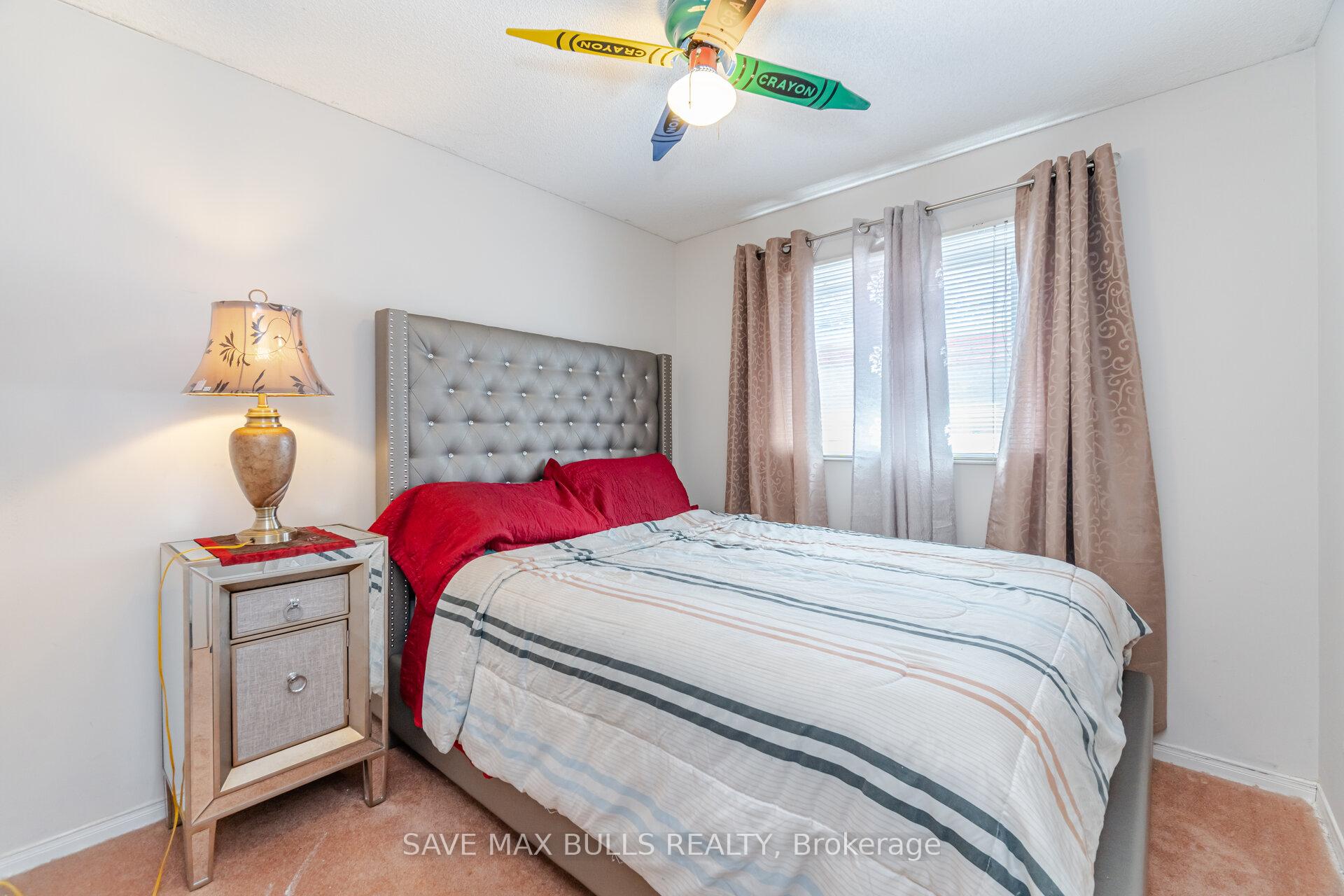 Photo 17 of 146 Toba Crescent, Brampton, Heart Lake East — HOMEH