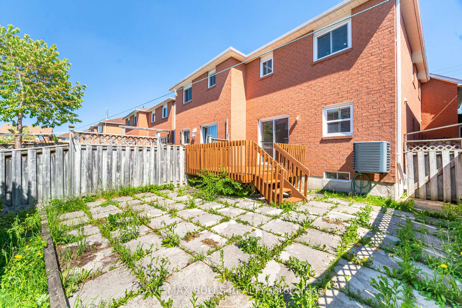 Photo 27 of 146 Toba Crescent, Brampton, Heart Lake East — HOMEH