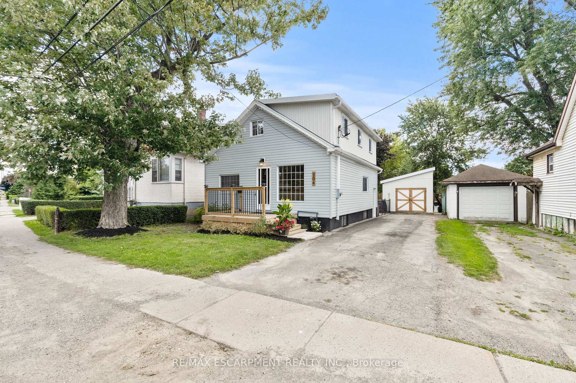 Photo 7 of 206 Niagara Falls Road, Thorold, Allanburg/Thorold South — HOMEH