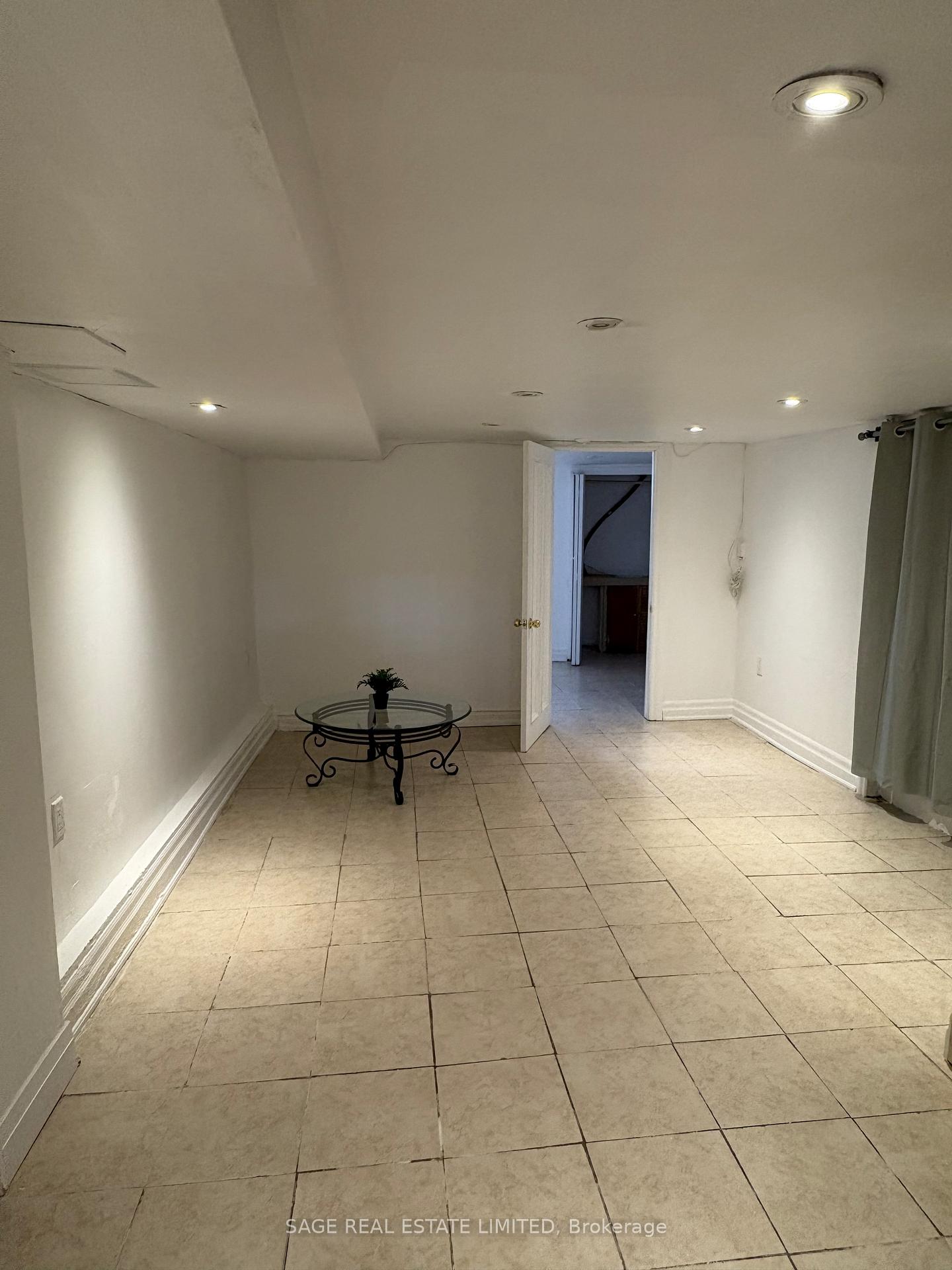 Photo 6 of Unit Basement, 397 Vaughan Road, Toronto, Humewood-Cedarvale — HOMEH