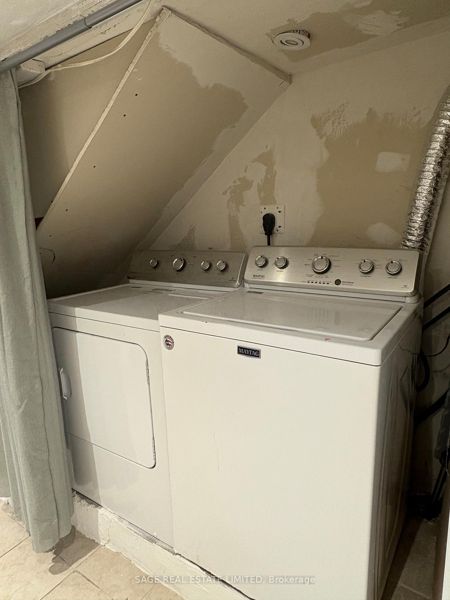 Photo 11 of Unit Basement, 397 Vaughan Road, Toronto, Humewood-Cedarvale — HOMEH