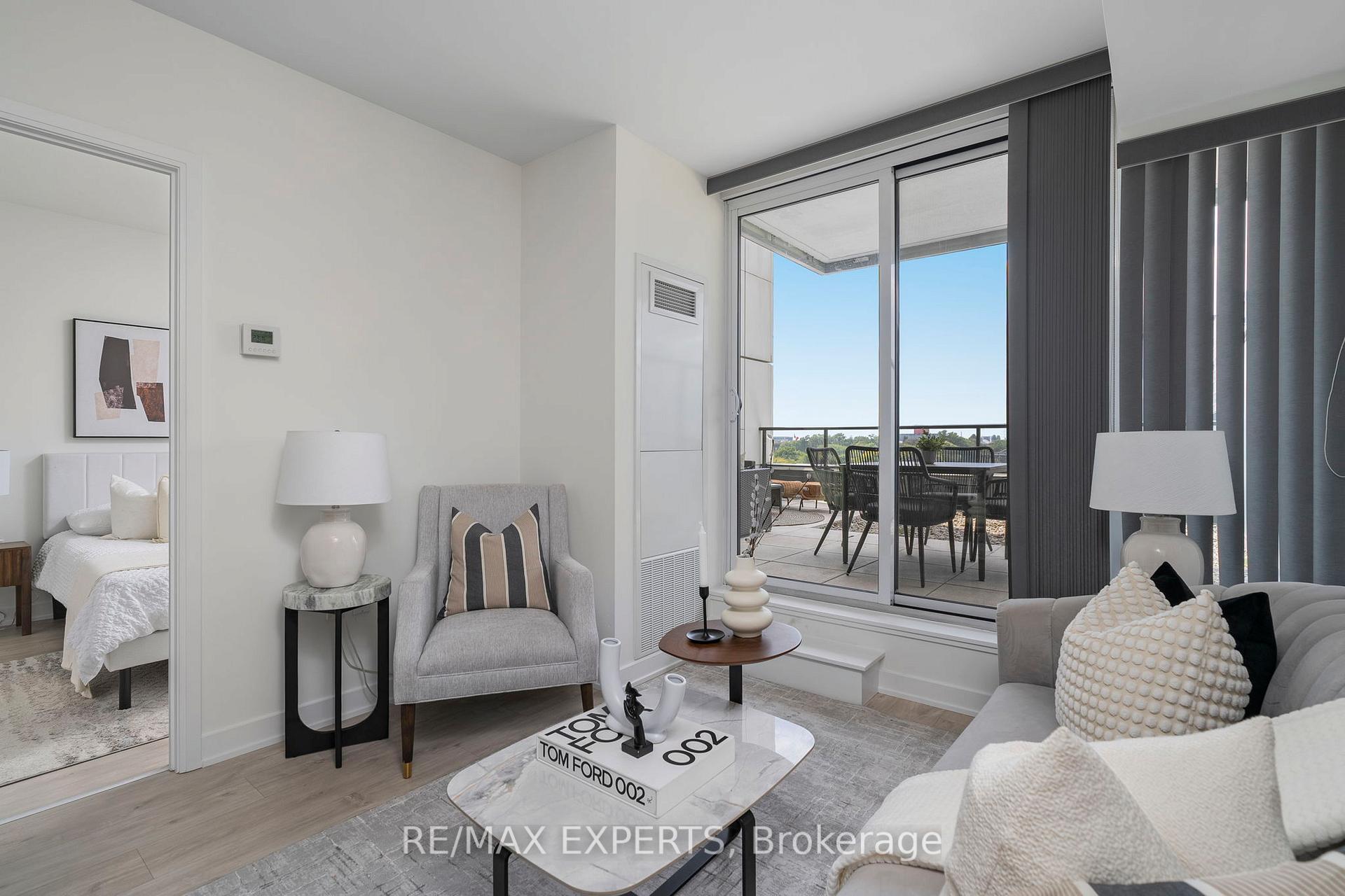 Photo 8 of Unit 310W, 27 Bathurst Street, Toronto, Waterfront Communities — HOMEH