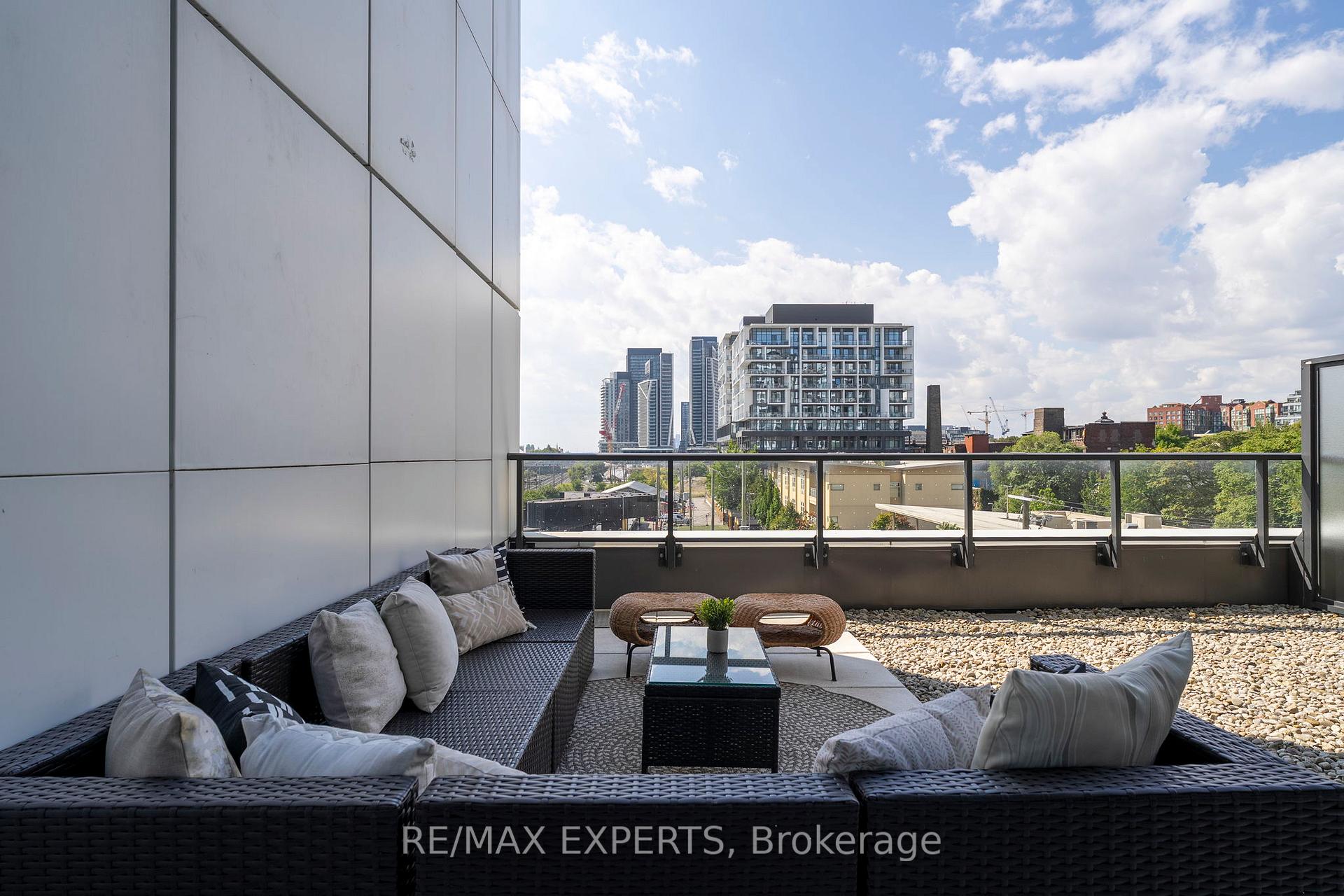 Photo 23 of Unit 310W, 27 Bathurst Street, Toronto, Waterfront Communities — HOMEH