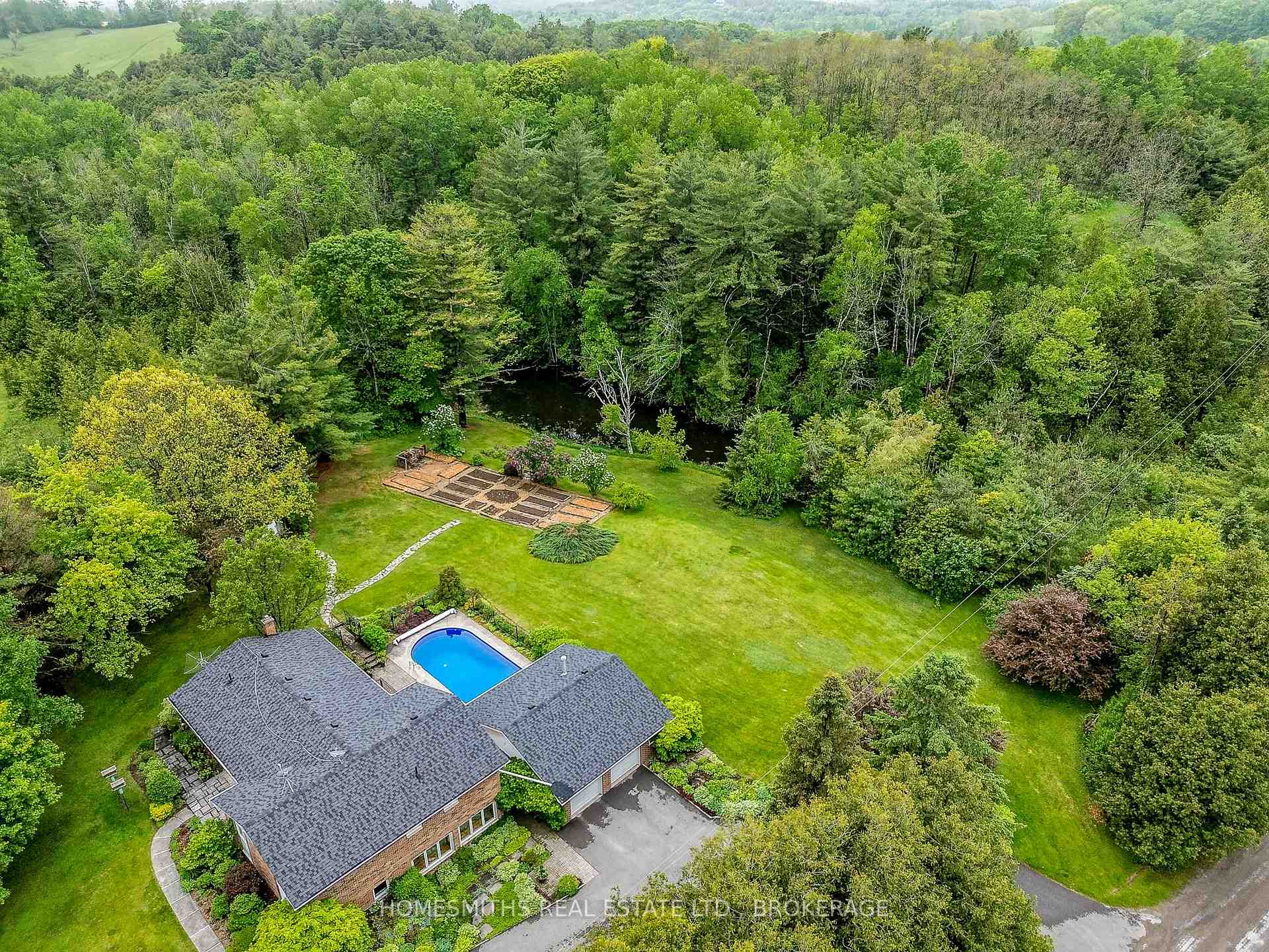 Photo 38 of 9091 Rose Road, Hamilton Township, Rural Hamilton — HOMEH