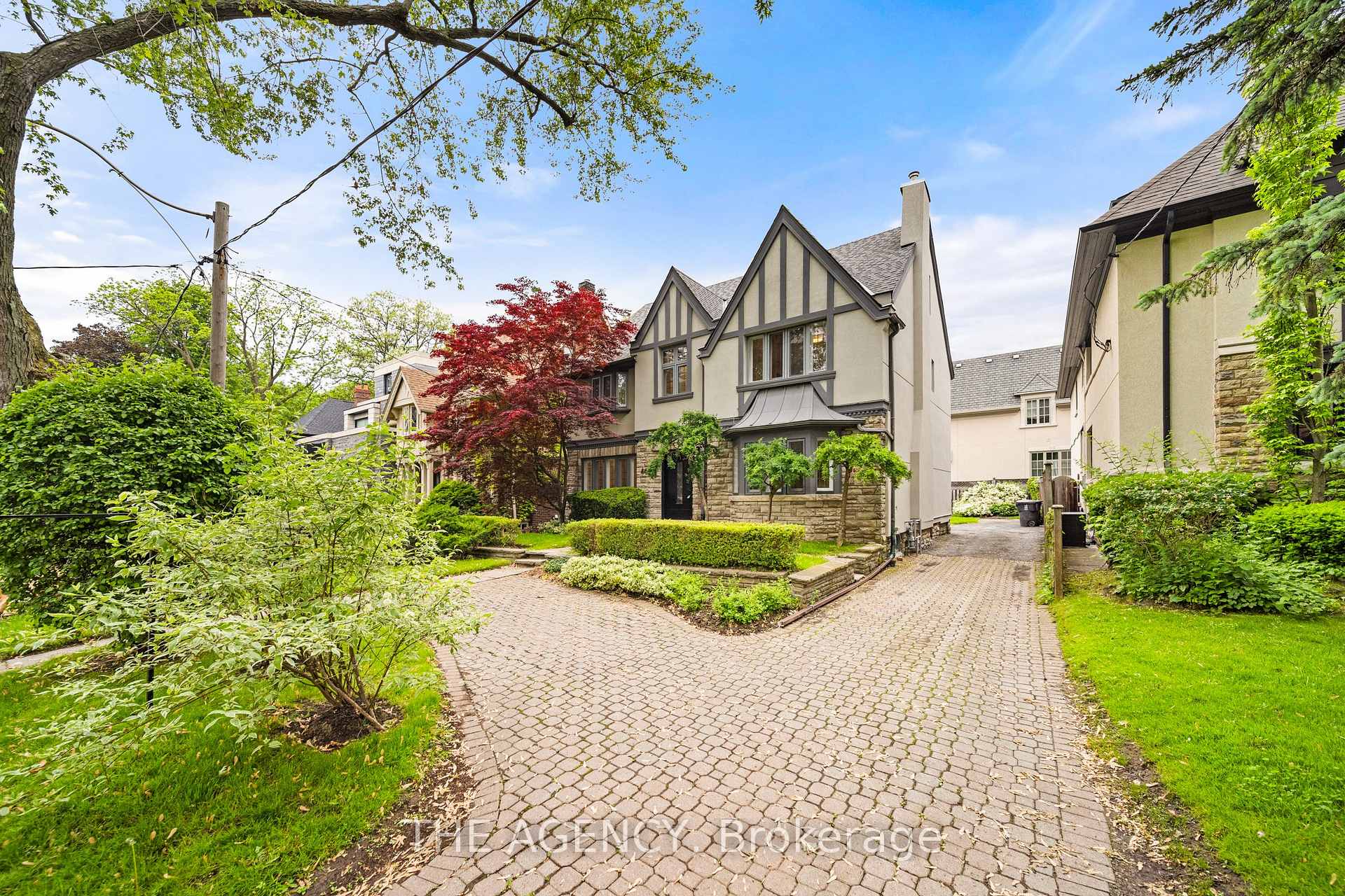 Photo 20 of 44 Elderwood Drive, Toronto, Forest Hill South — HOMEH