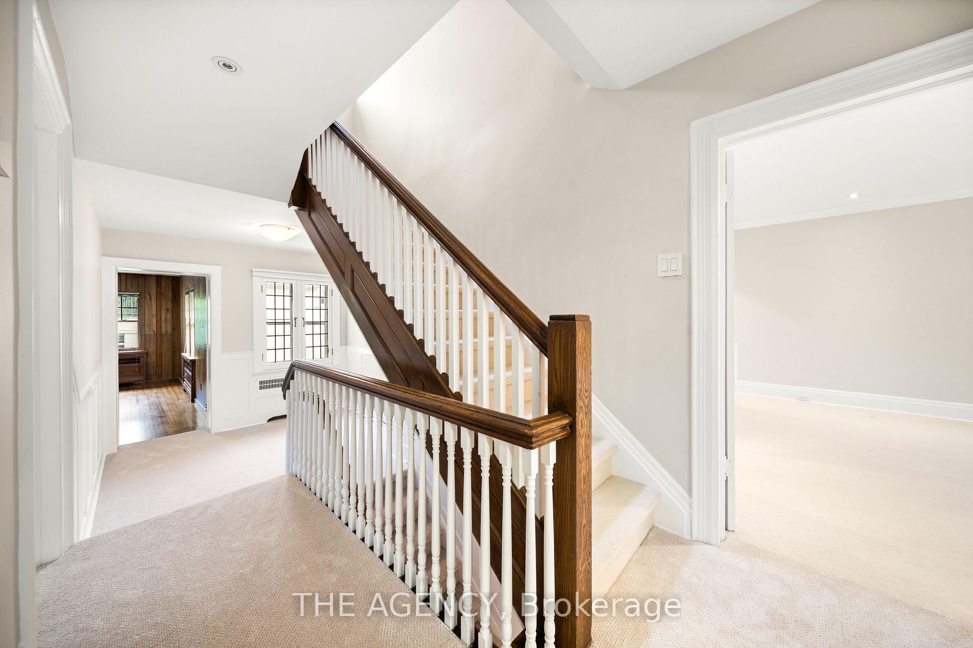 Photo 22 of 44 Elderwood Drive, Toronto, Forest Hill South — HOMEH