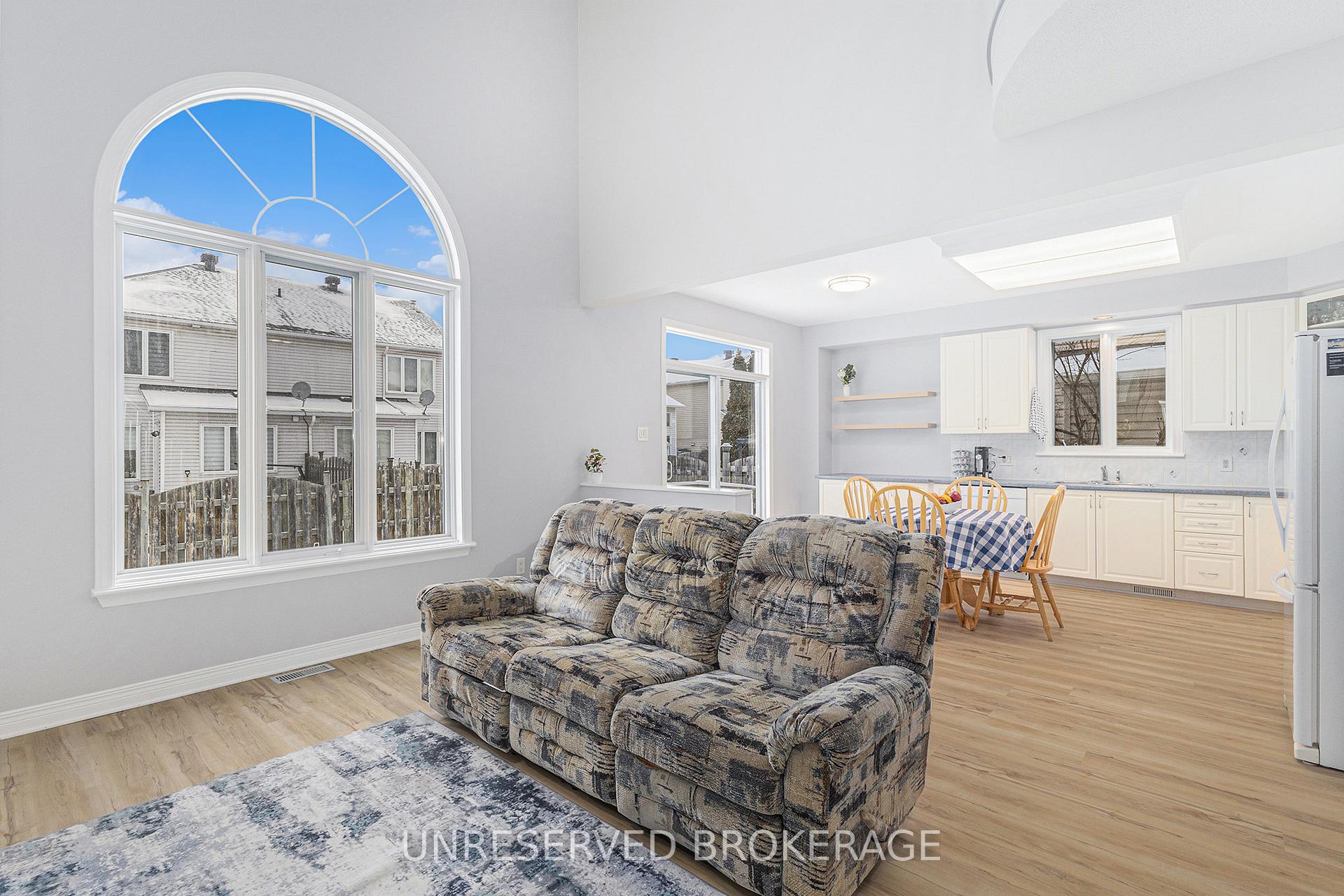 Photo 7 of 1146 Rocky Harbour Crescent, Ottawa, Riverside South/Gloucester Glen — HOMEH
