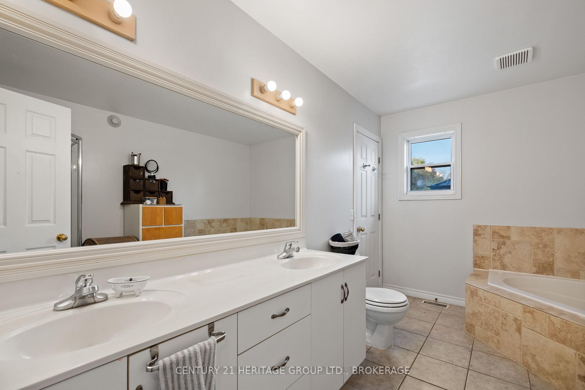 Photo 26 of 4342 Colebrook Road, Frontenac, Frontenac South — HOMEH
