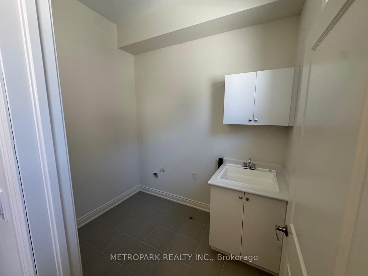 Photo 10 of 2205 Cayenne Street, Oshawa, Kedron — HOMEH