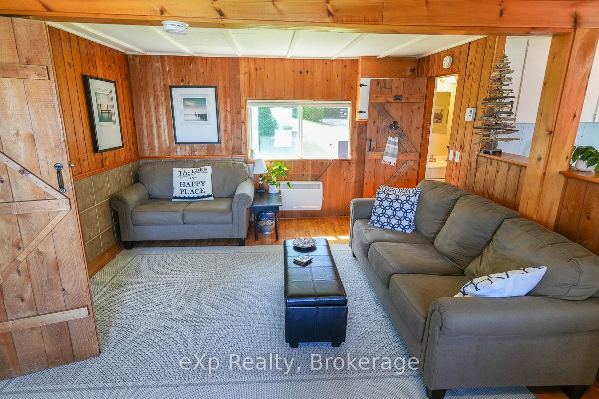 Photo 7 of 135 Lakeview Road, Chatsworth — HOMEH