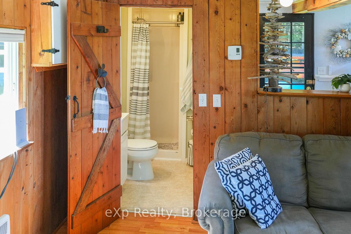 Photo 6 of 135 Lakeview Road, Chatsworth — HOMEH