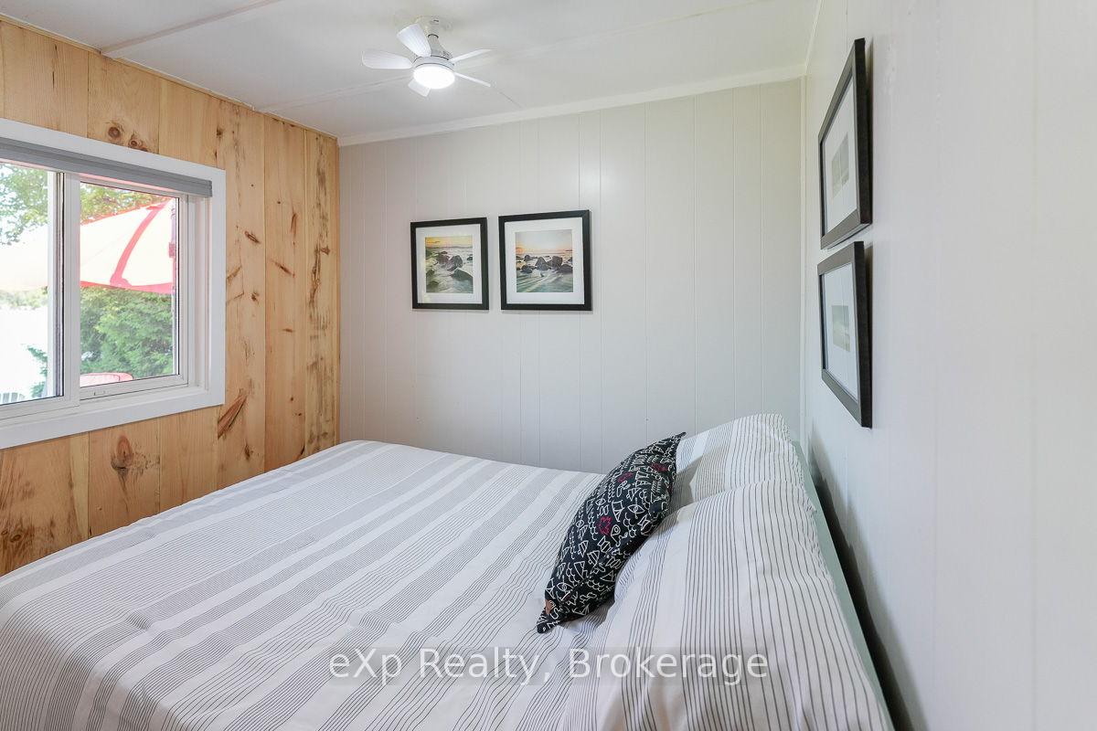 Photo 10 of 135 Lakeview Road, Chatsworth — HOMEH