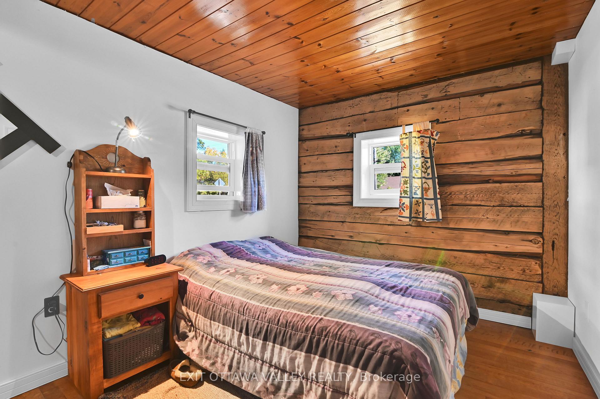 Photo 31 of 77 Doran Street, Petawawa — HOMEH