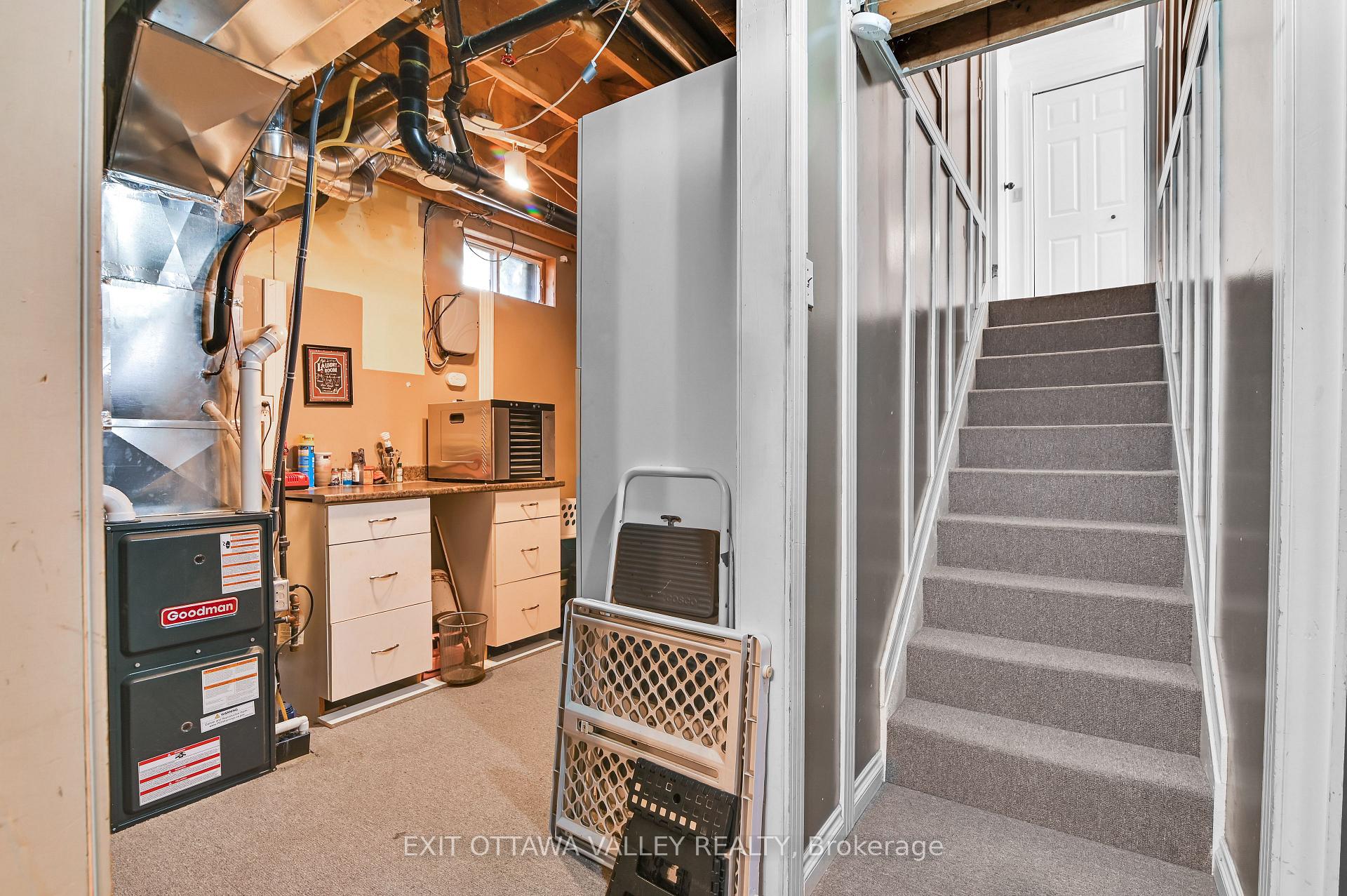 Photo 22 of 77 Doran Street, Petawawa — HOMEH