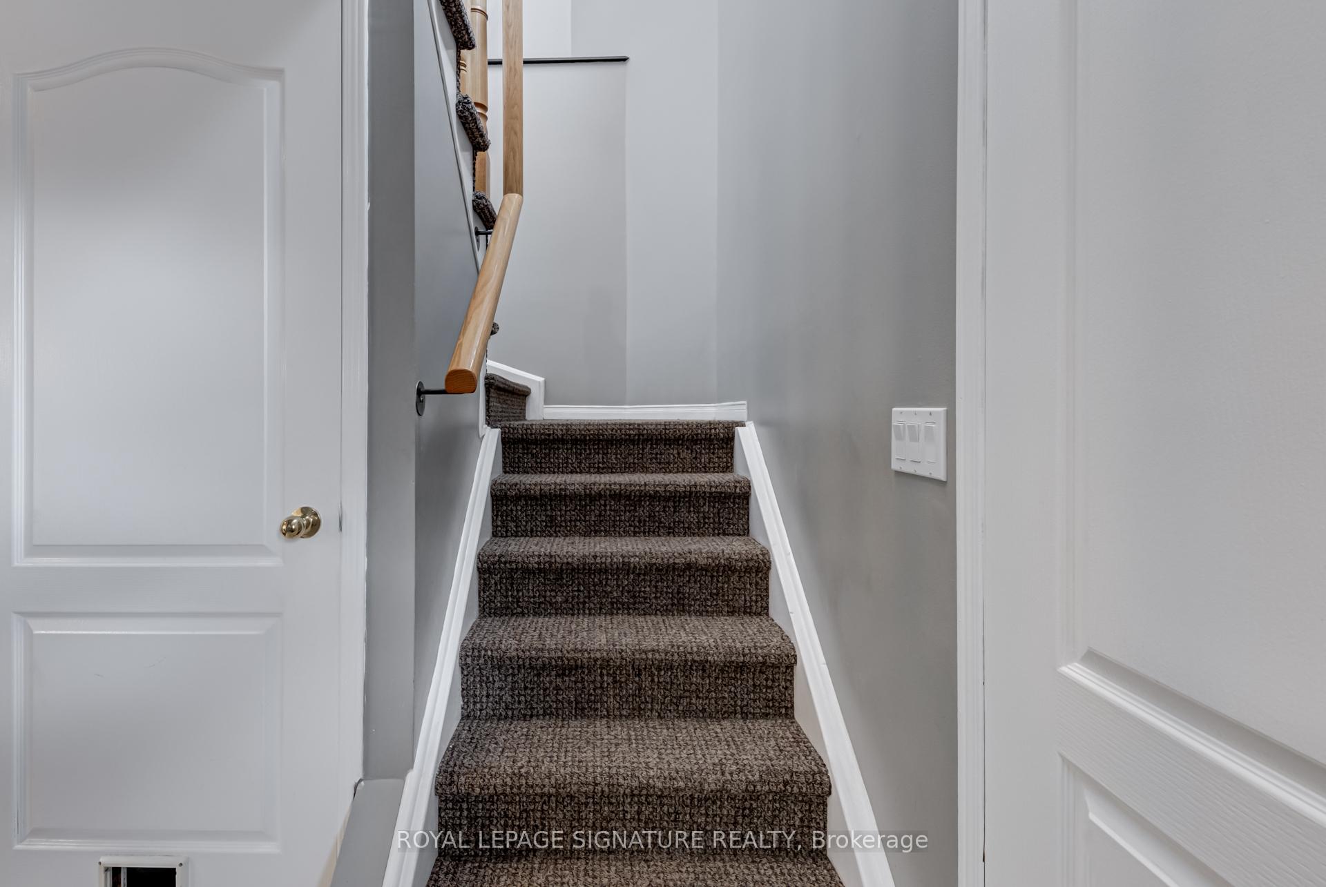 Photo 7 of 112 Secord Street, Pickering, Highbush — HOMEH