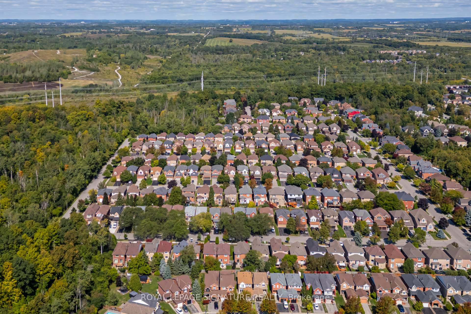 Photo 40 of 112 Secord Street, Pickering, Highbush — HOMEH