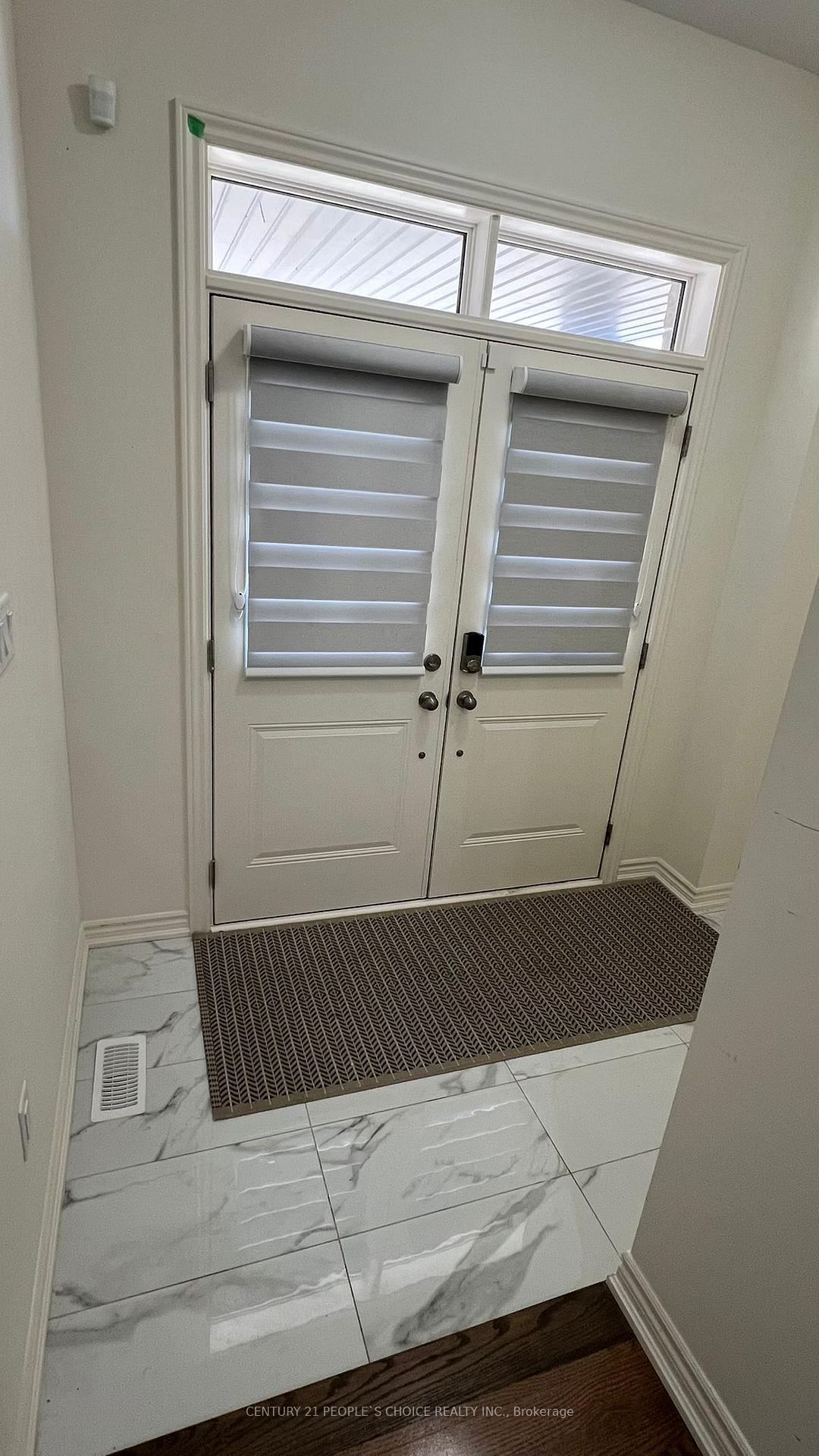 Photo 3 of 2120 Coppermine Street, Oshawa, Kedron — HOMEH