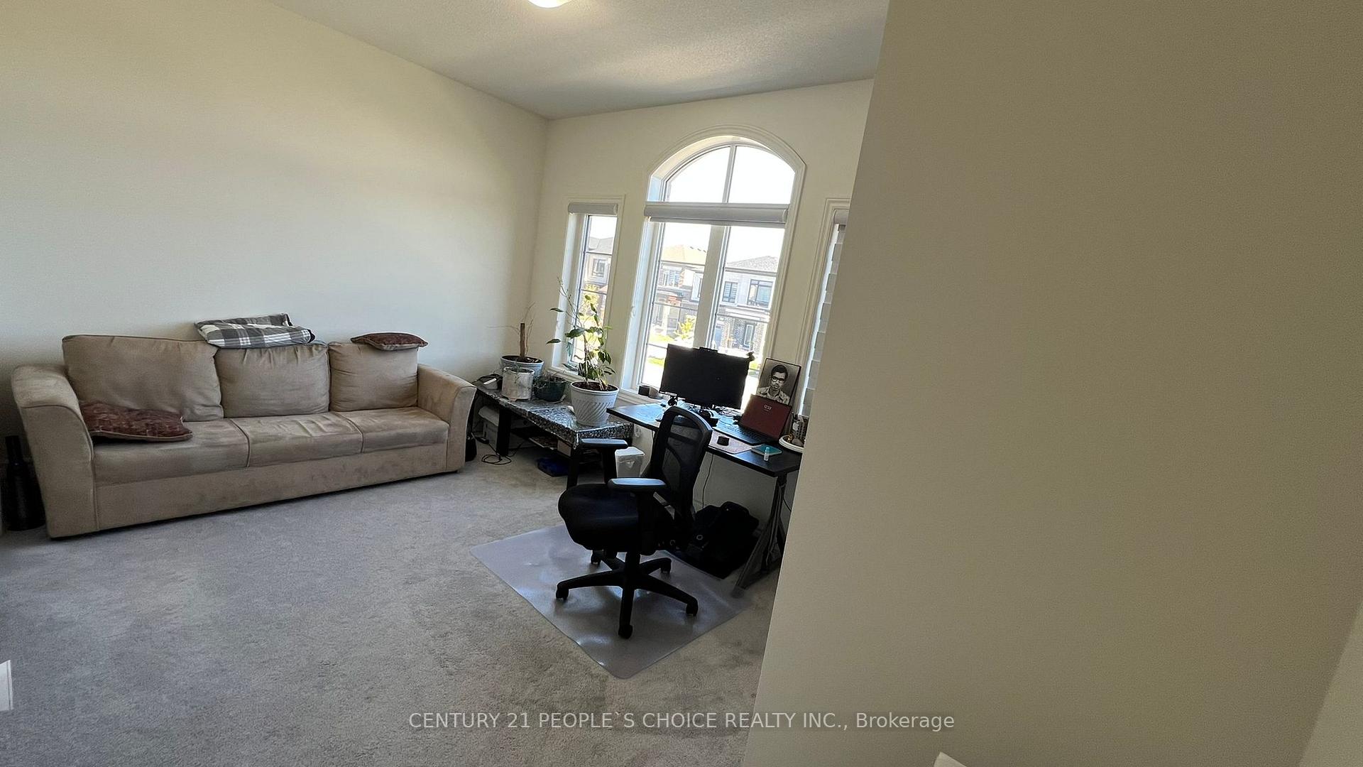 Photo 8 of 2120 Coppermine Street, Oshawa, Kedron — HOMEH