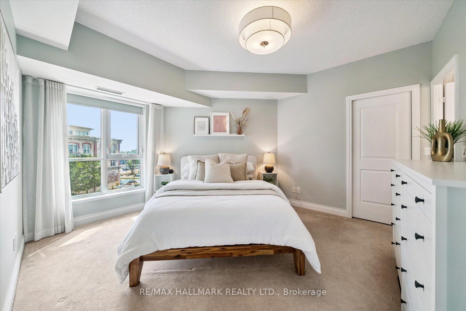 Photo 14 of Unit 311, 68 Main Street N, Markham, Old Markham Village — HOMEH