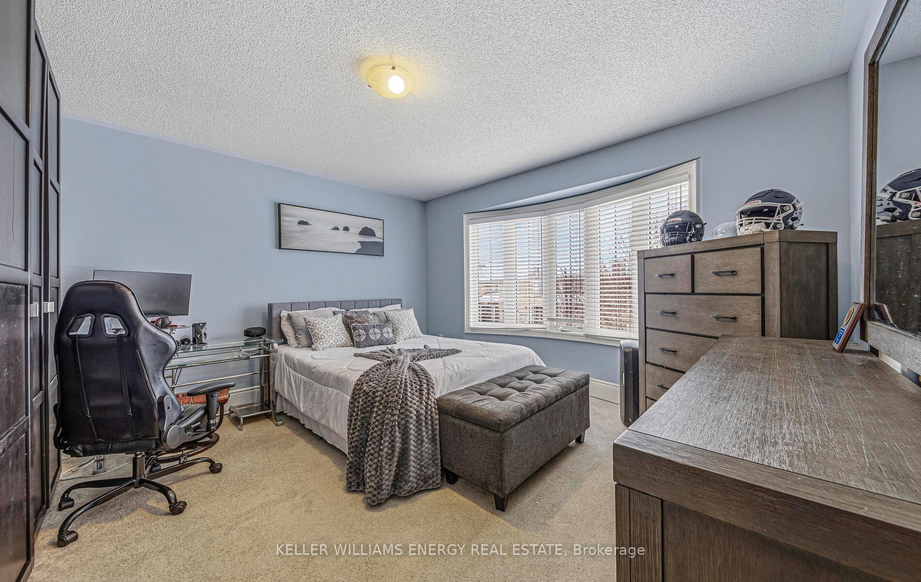 Photo 31 of 1981 Kurelo Drive, Oshawa, Taunton — HOMEH