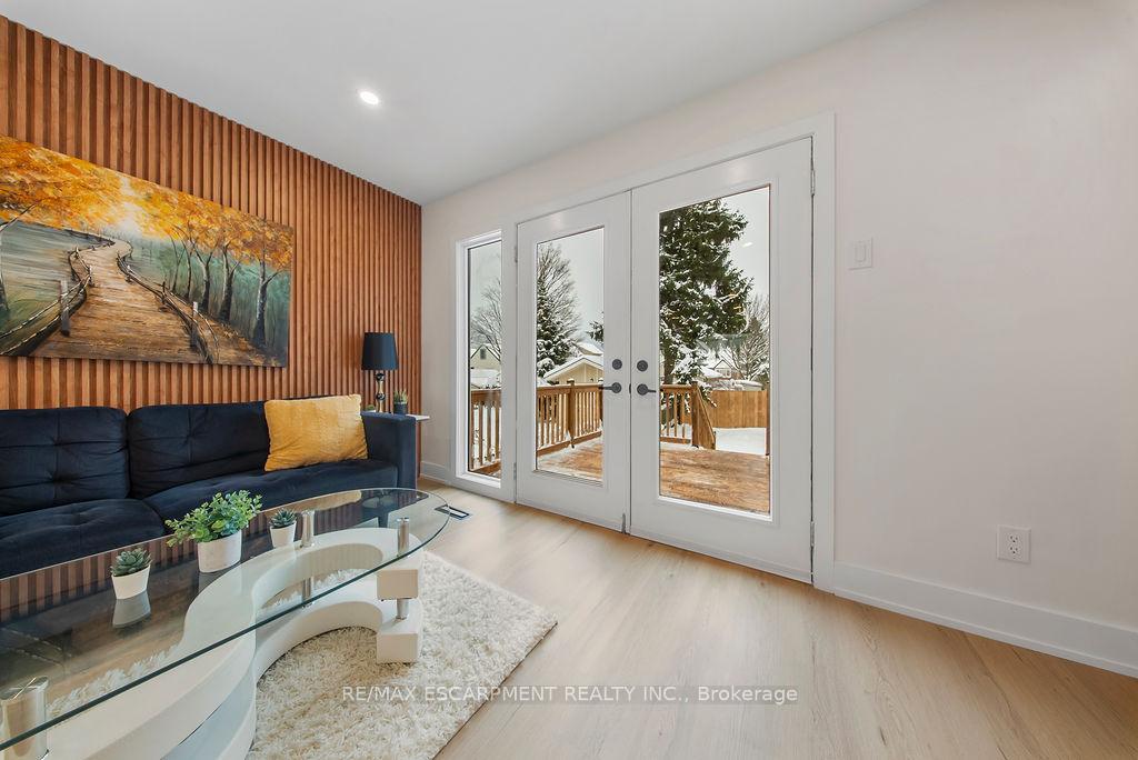 Photo 4 of 151 East 21st Street, Hamilton, Eastmount — HOMEH