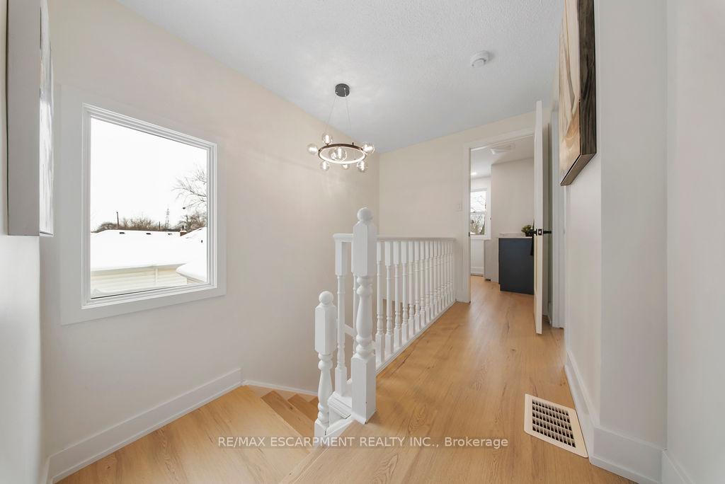 Photo 6 of 151 East 21st Street, Hamilton, Eastmount — HOMEH