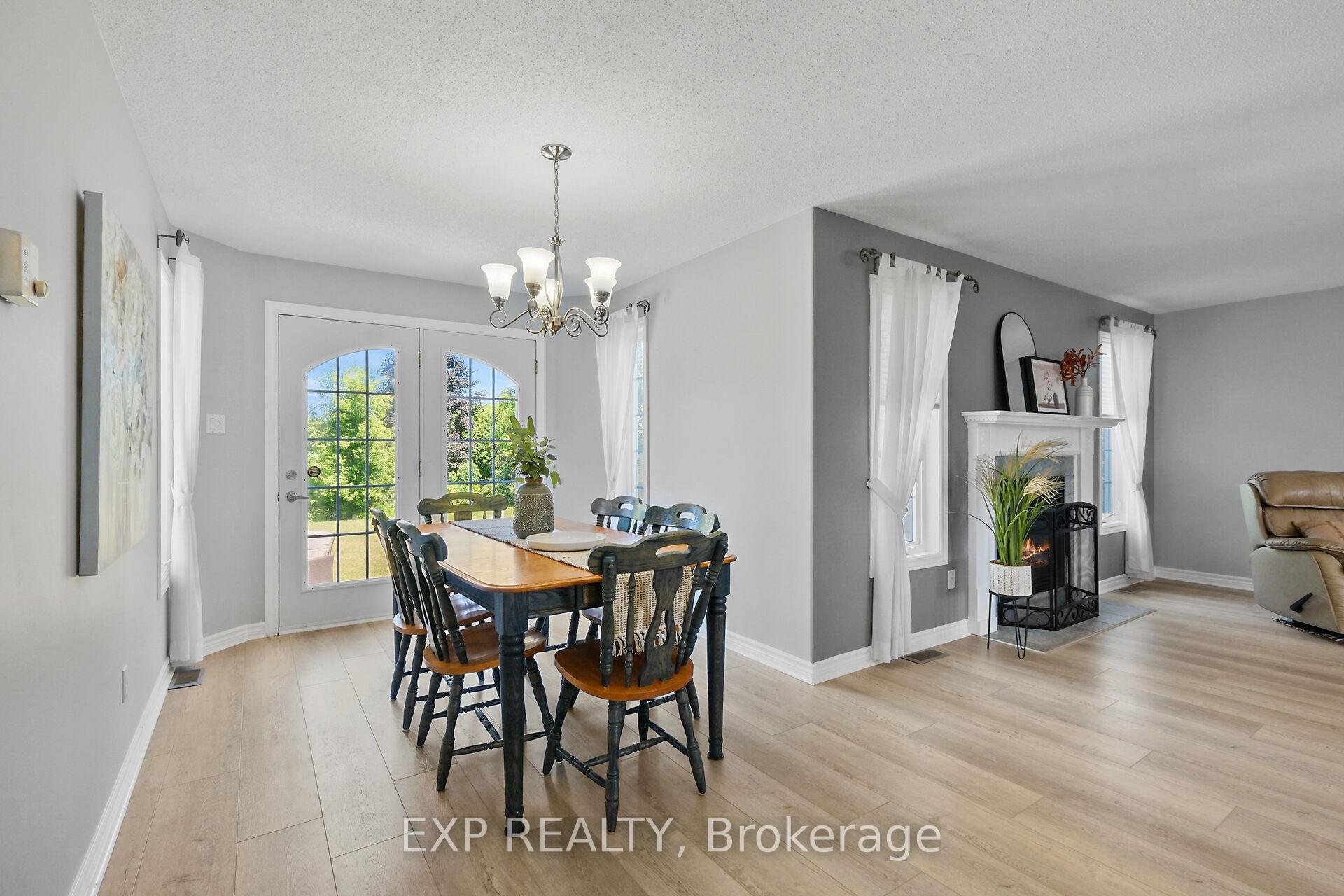 Photo 6 of 8059 Black Willow Lane, Ottawa, Metcalfe — HOMEH