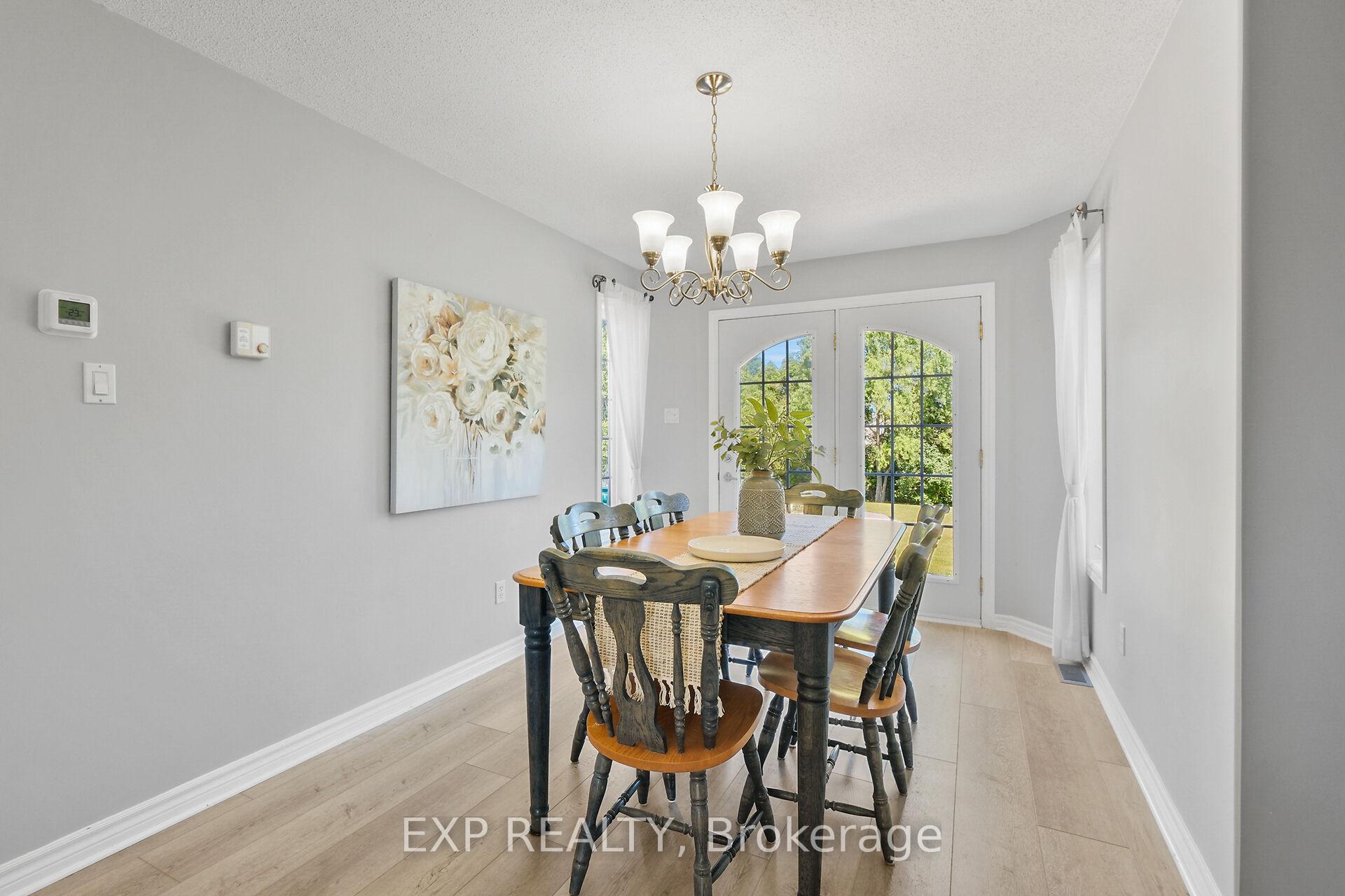 Photo 7 of 8059 Black Willow Lane, Ottawa, Metcalfe — HOMEH