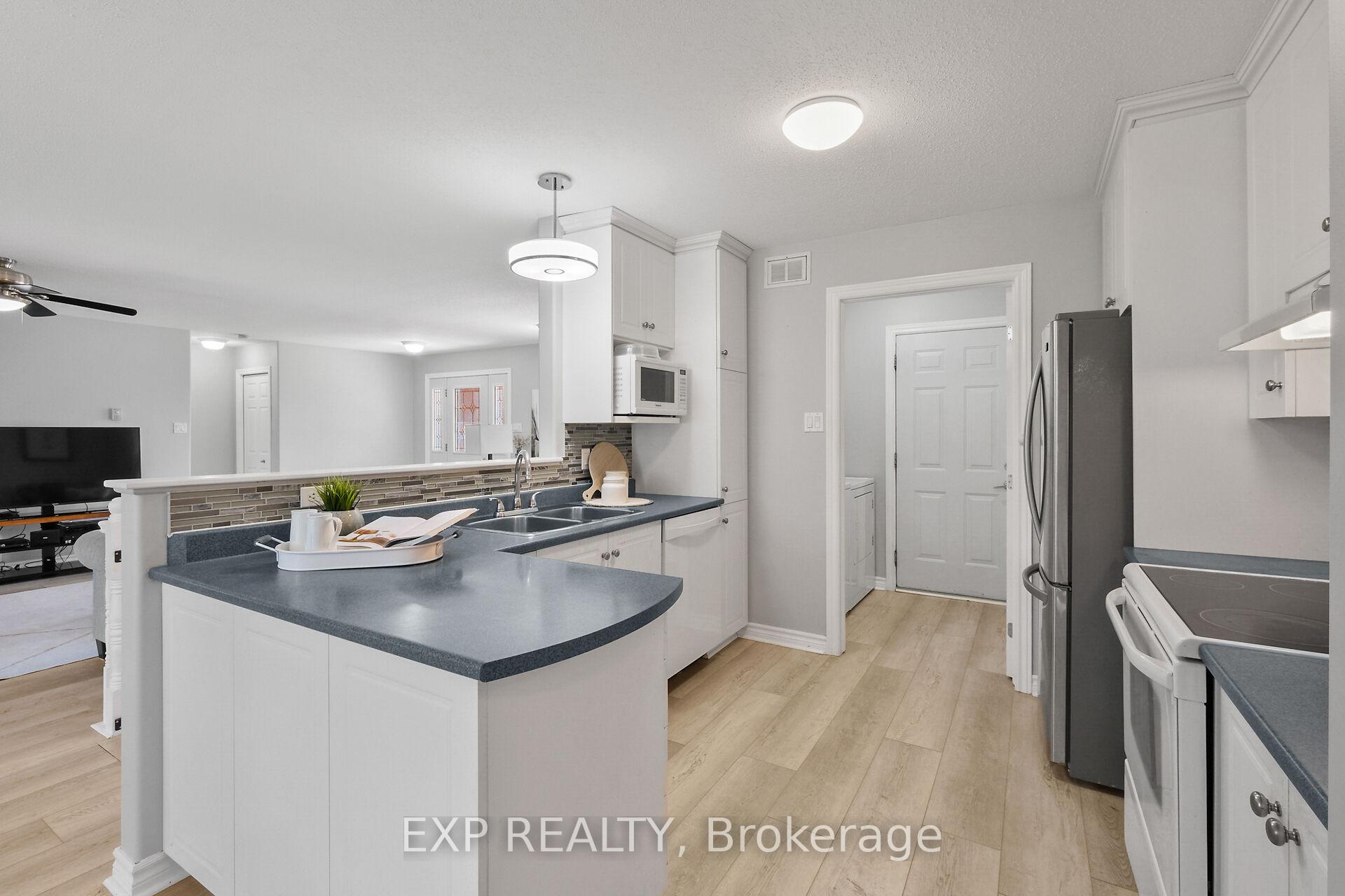Photo 9 of 8059 Black Willow Lane, Ottawa, Metcalfe — HOMEH
