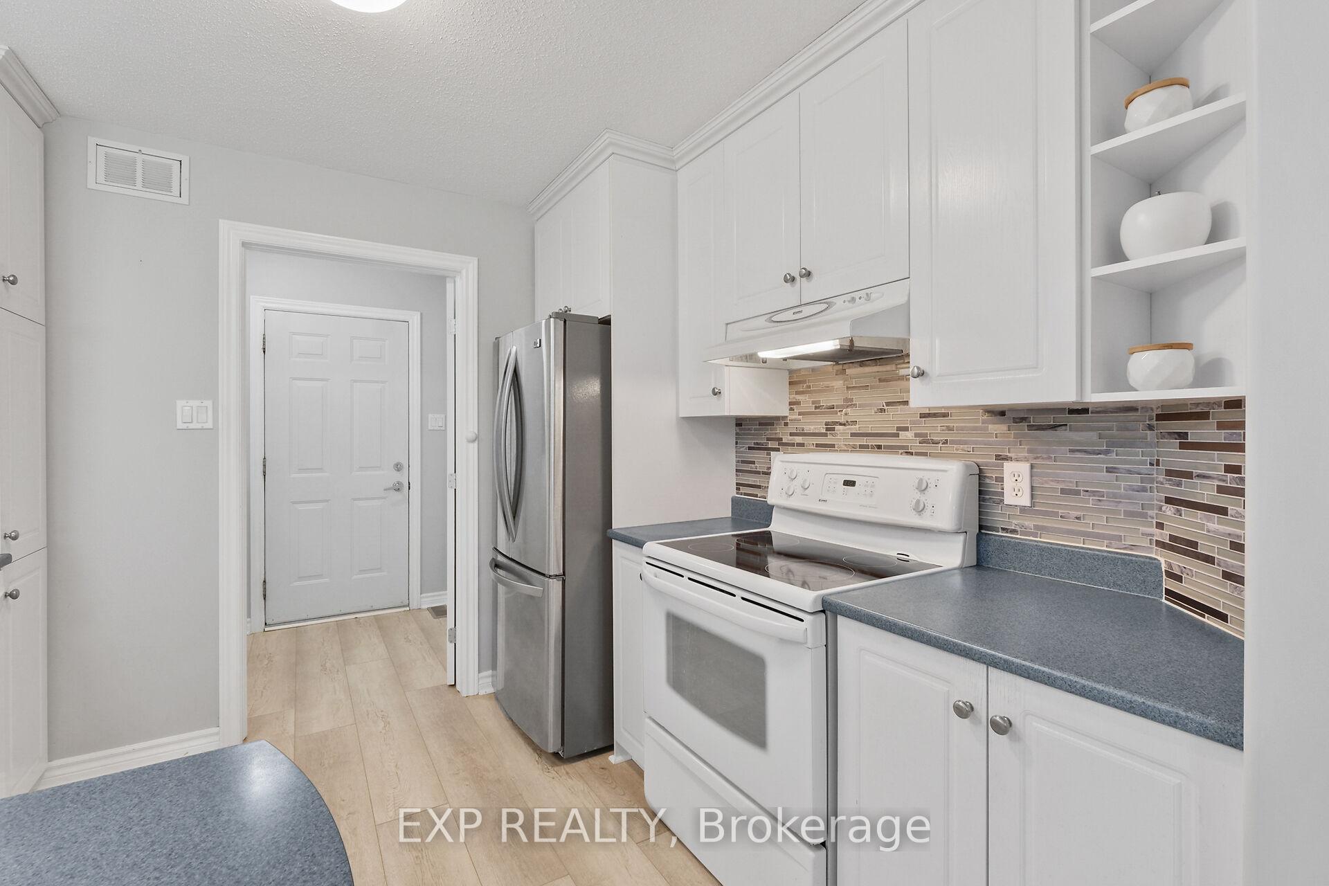 Photo 10 of 8059 Black Willow Lane, Ottawa, Metcalfe — HOMEH