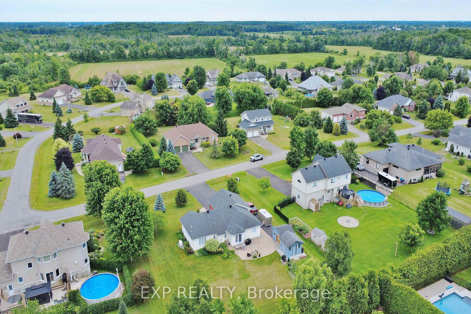 Photo 40 of 8059 Black Willow Lane, Ottawa, Metcalfe — HOMEH