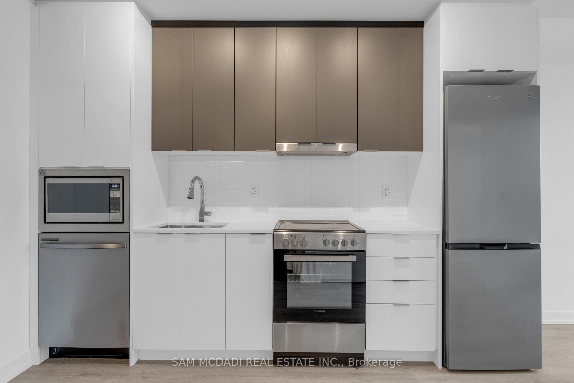 Photo 11 of Unit B312, 9751 Markham Road, Markham, Greensborough — HOMEH