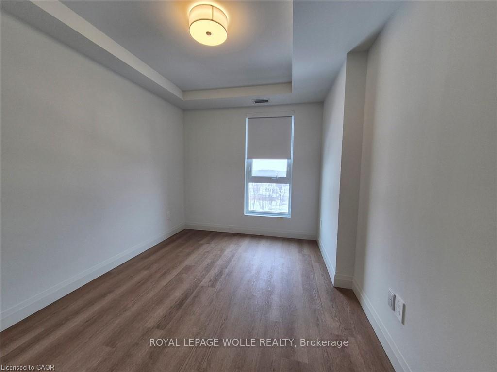 Photo 6 of Unit 1001, 1333 Weber Street E, Kitchener — HOMEH