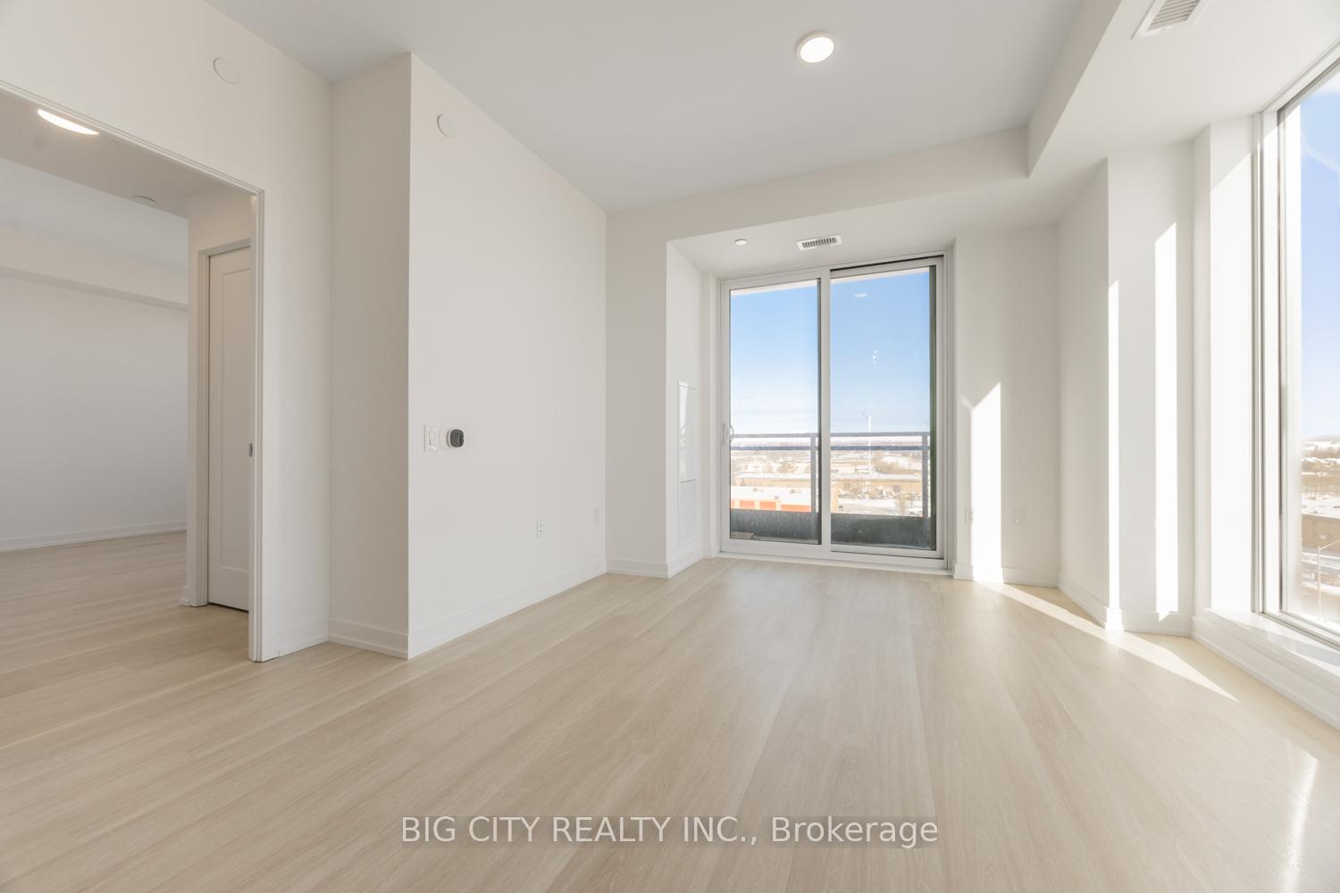 Photo 5 of Unit B803, 9751 Markham Road, Markham, Greensborough — HOMEH
