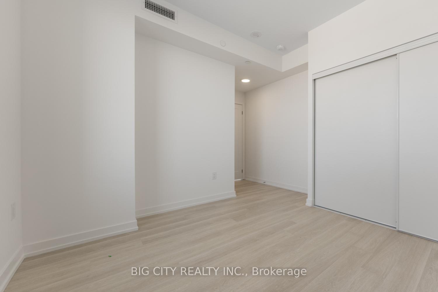 Photo 15 of Unit B803, 9751 Markham Road, Markham, Greensborough — HOMEH