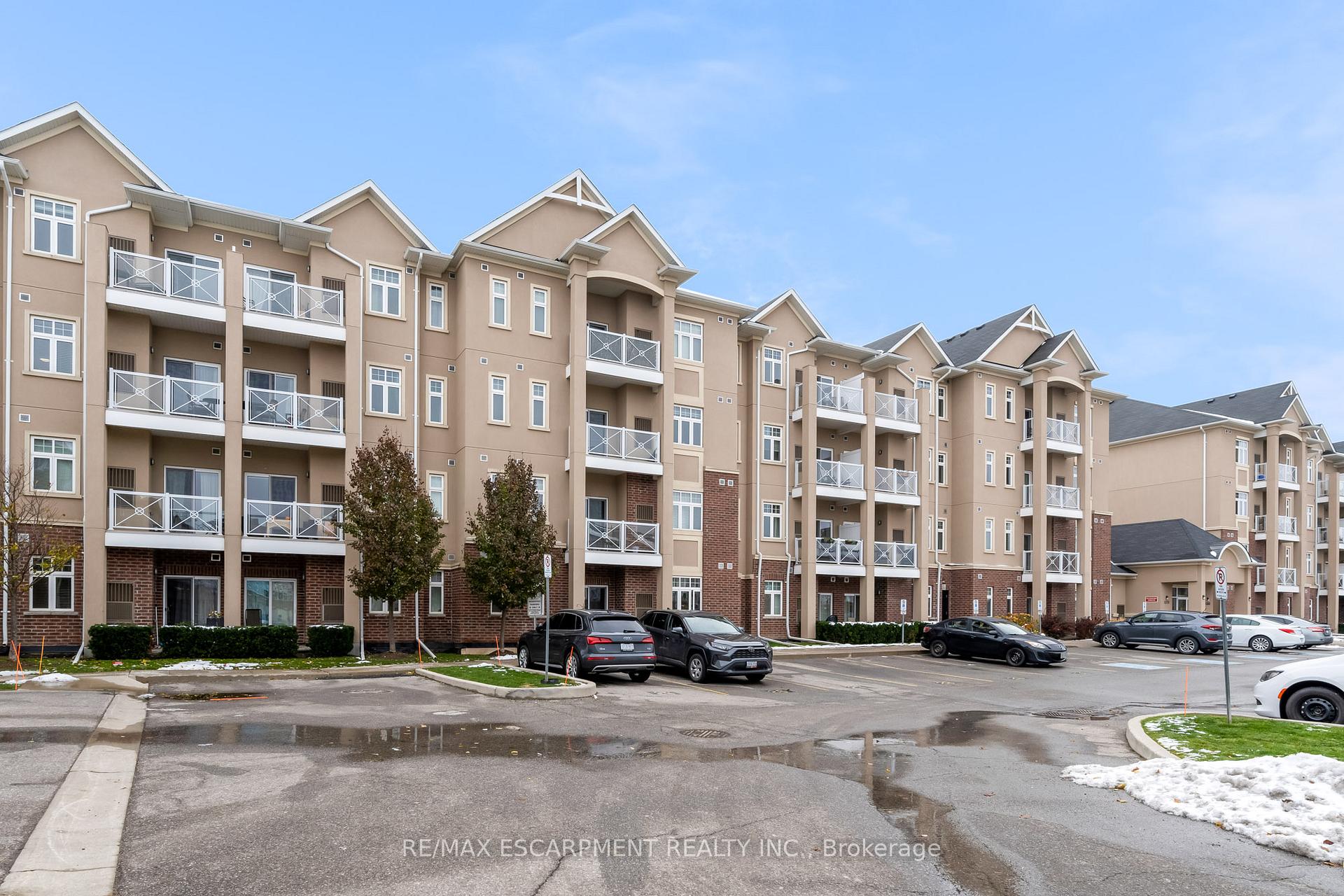 Photo 1 of Unit 411, 1370 Costigan Road, Milton, Clarke — HOMEH