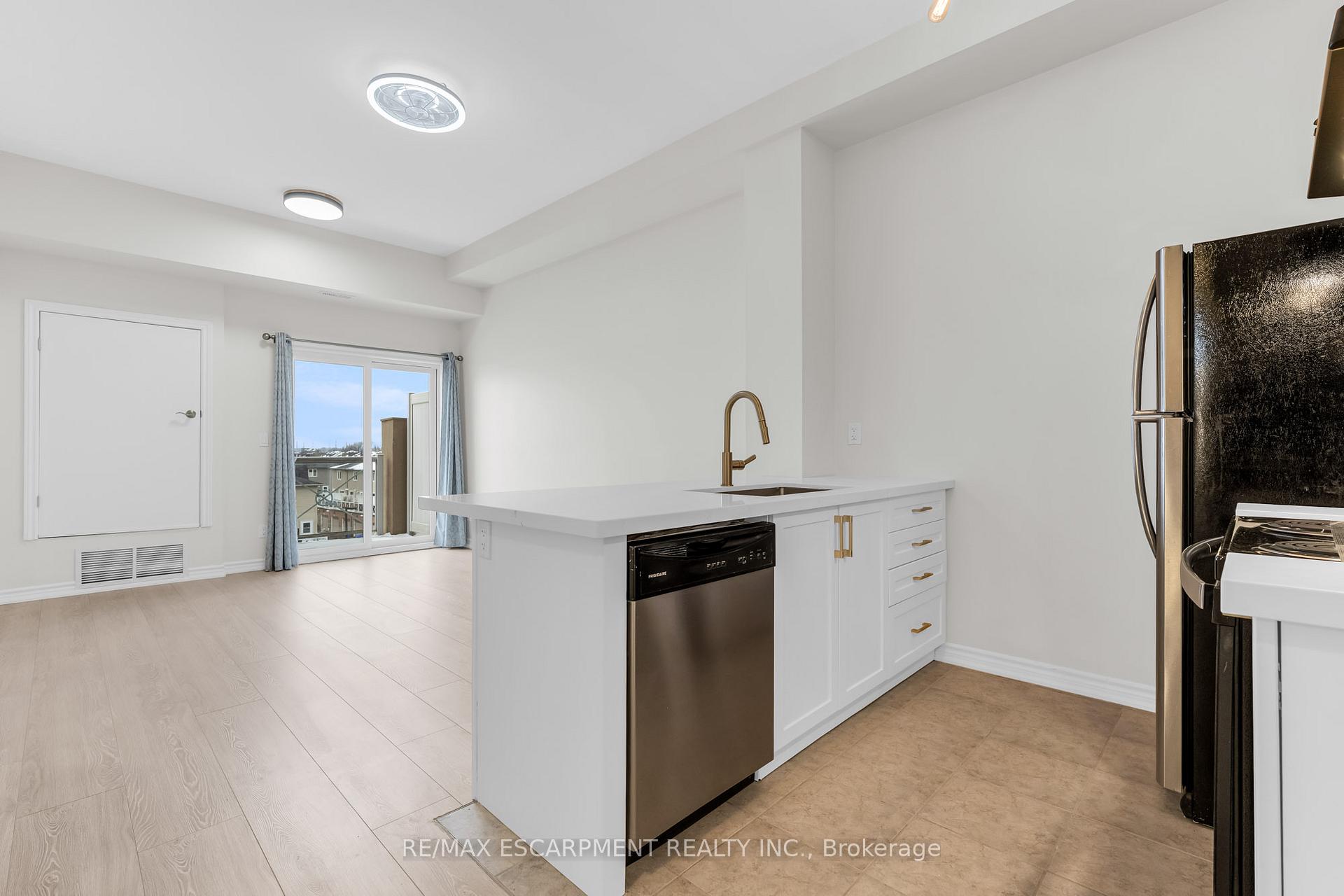 Photo 18 of Unit 411, 1370 Costigan Road, Milton, Clarke — HOMEH