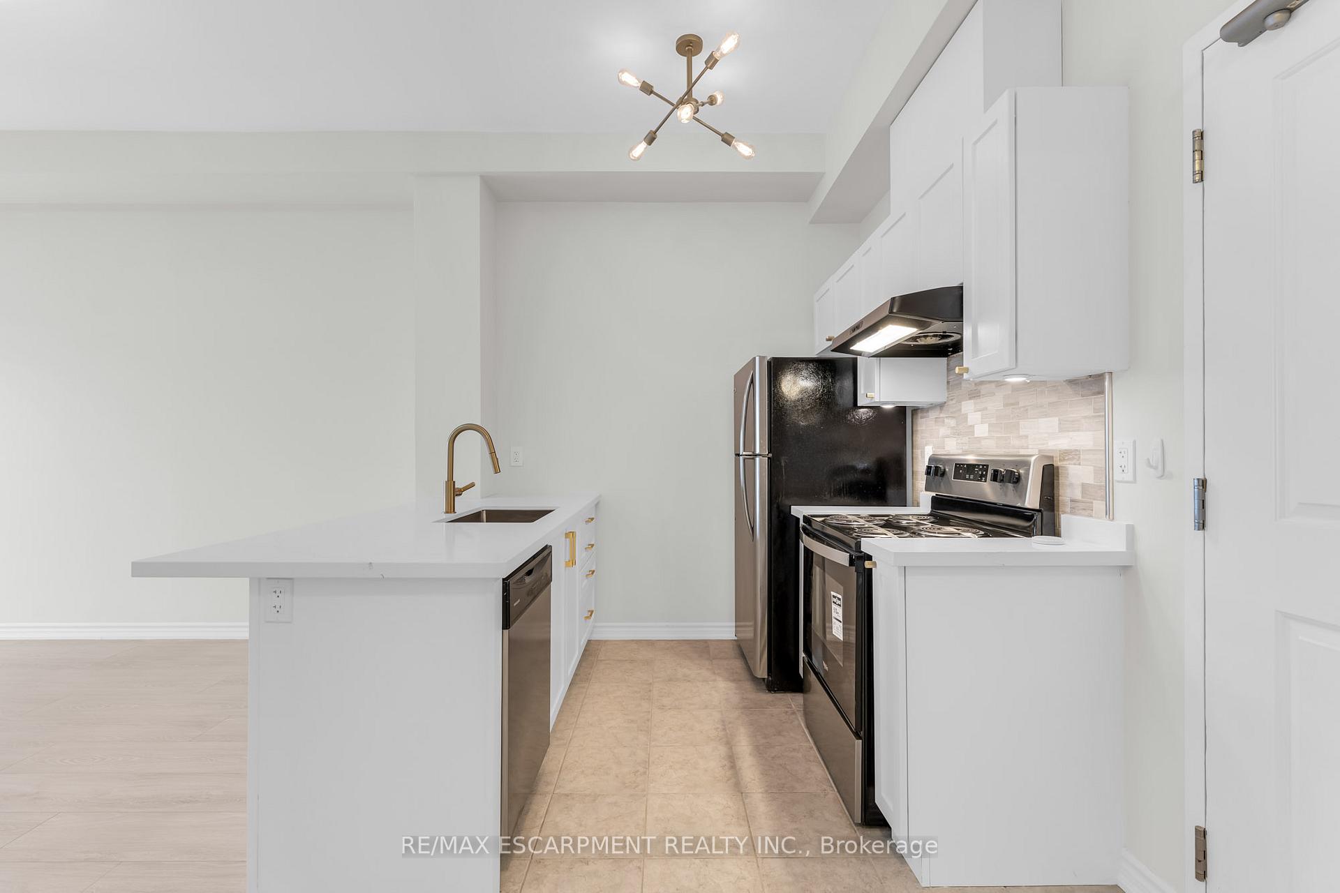 Photo 5 of Unit 411, 1370 Costigan Road, Milton, Clarke — HOMEH