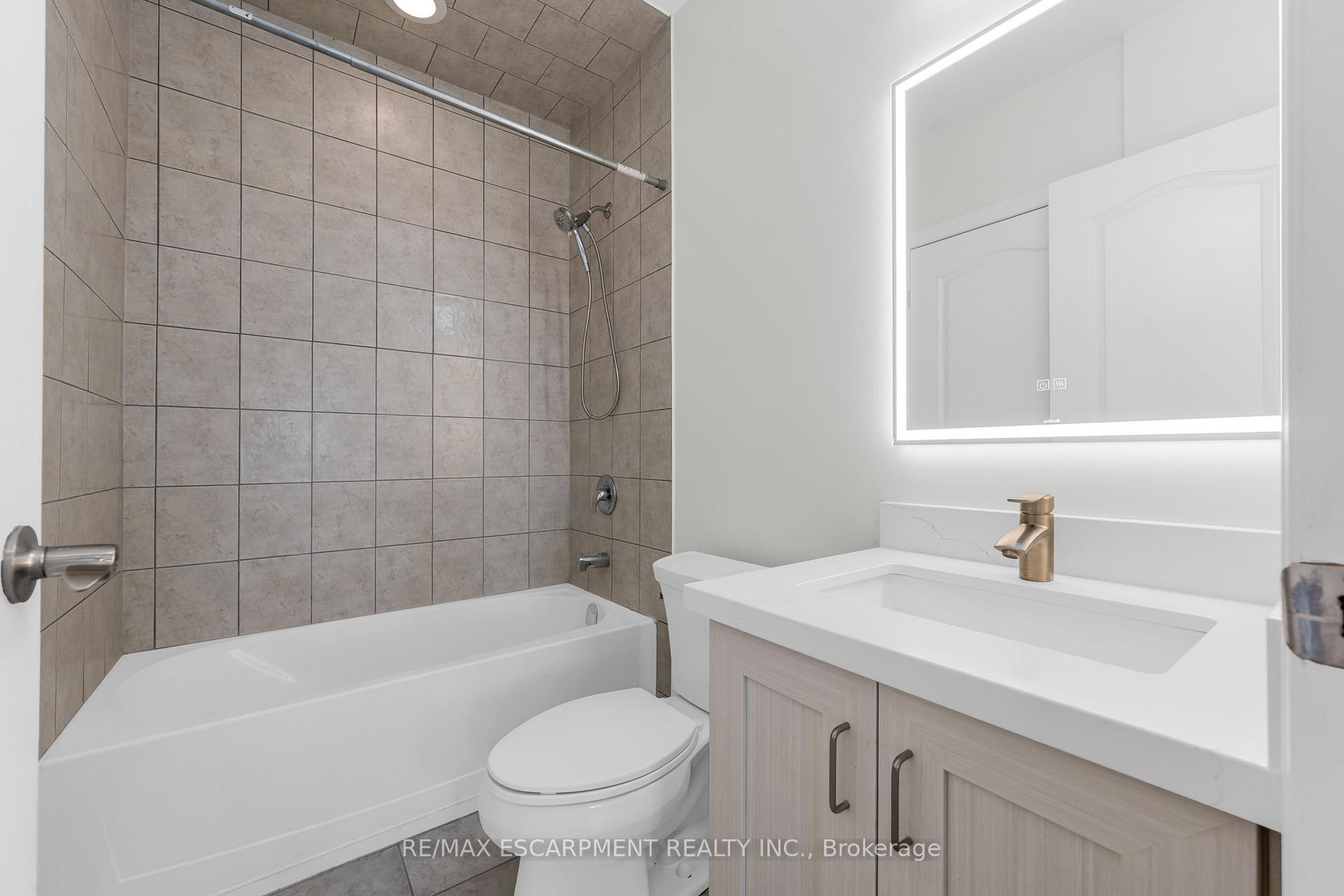 Photo 13 of Unit 411, 1370 Costigan Road, Milton, Clarke — HOMEH