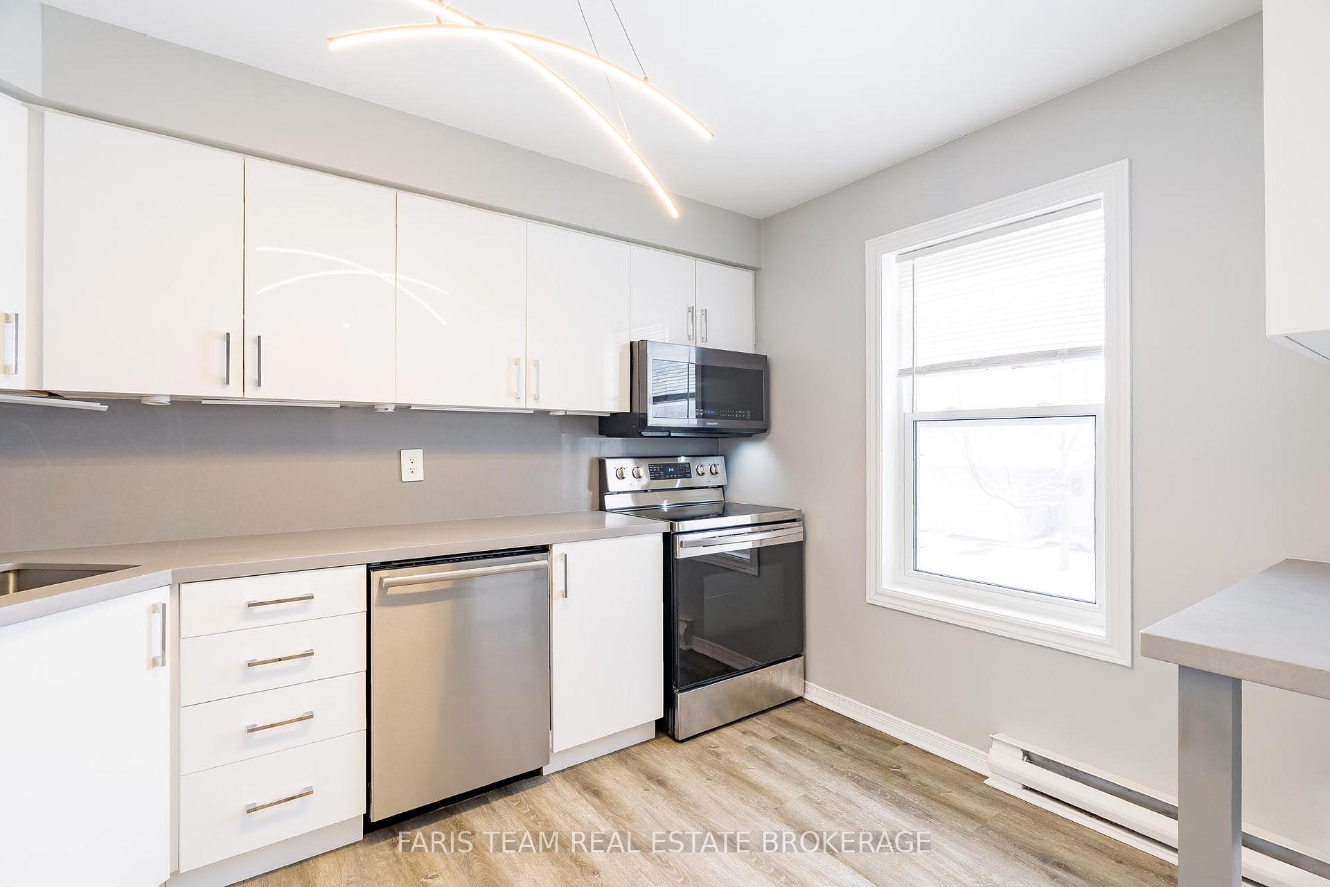 Photo 14 of Unit 34, 120 D'Ambrosio Drive, Barrie, Painswick North — HOMEH