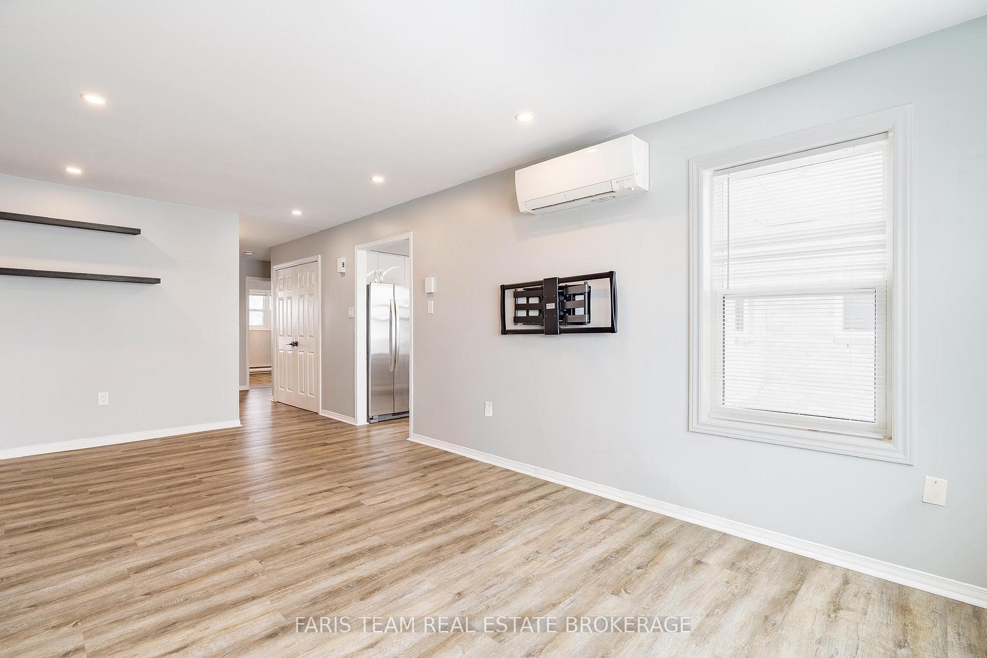 Photo 23 of Unit 34, 120 D'Ambrosio Drive, Barrie, Painswick North — HOMEH
