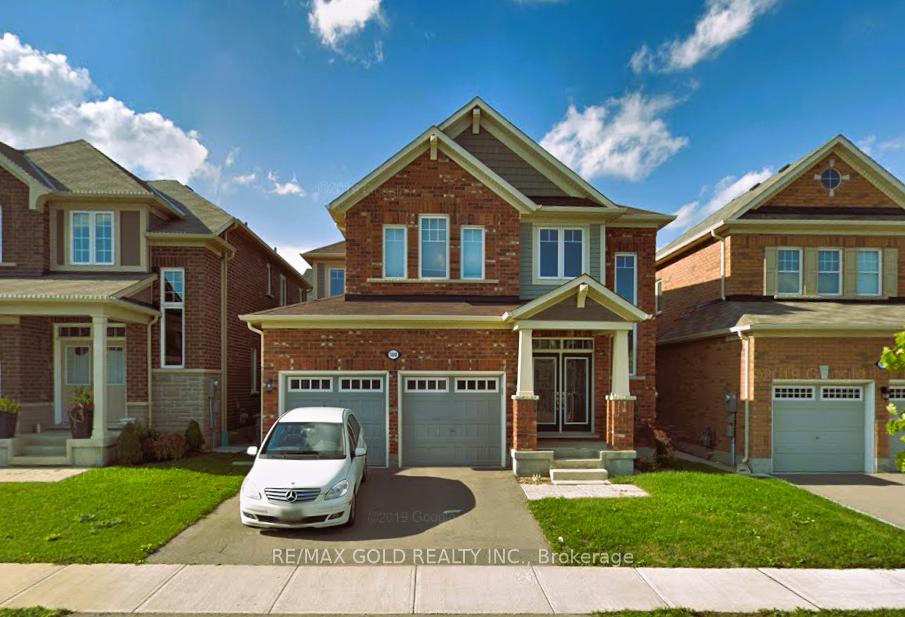 Front of Unit Lower Portion, 100 Enford Crescent