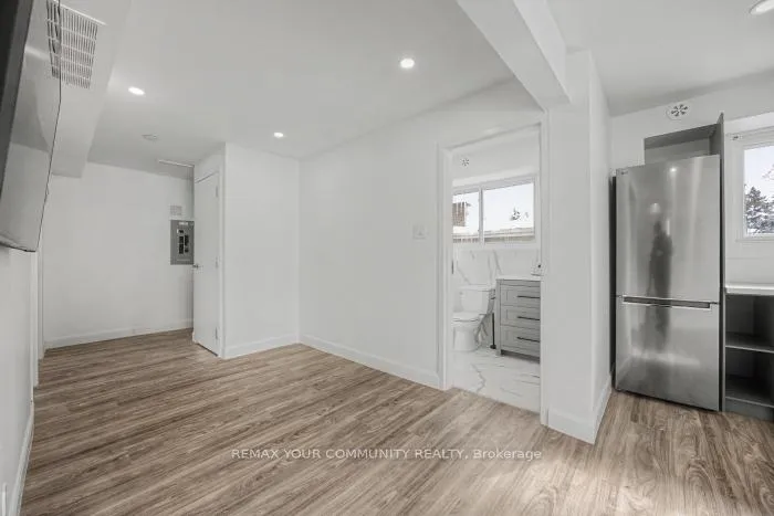Photo 8 of Unit 4, 69 Blythwood Road N, Waterloo — HOMEH