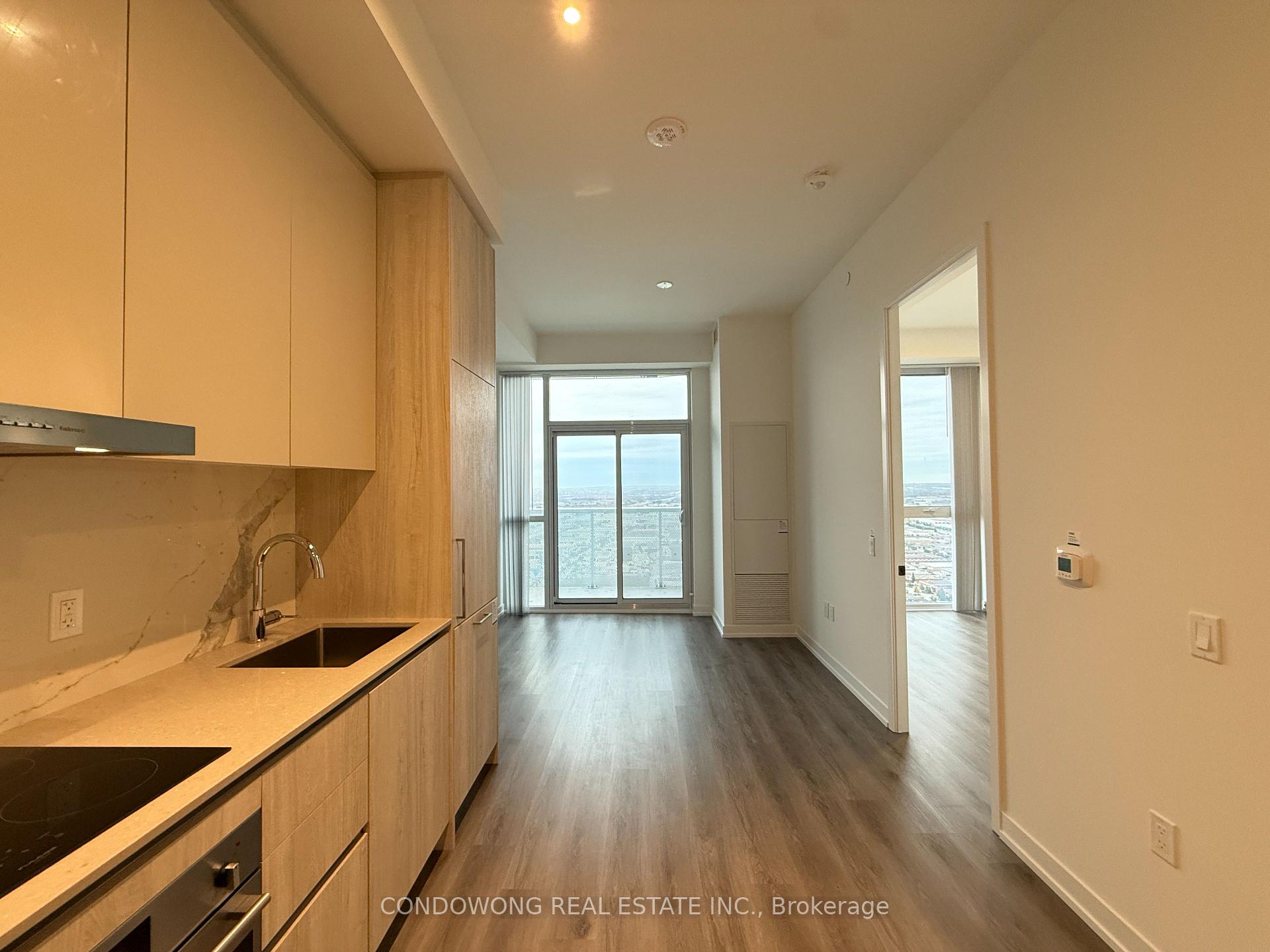 Photo 1 of Unit 5811, 225 Commerce Street, Vaughan, Vaughan Corporate Centre — HOMEH