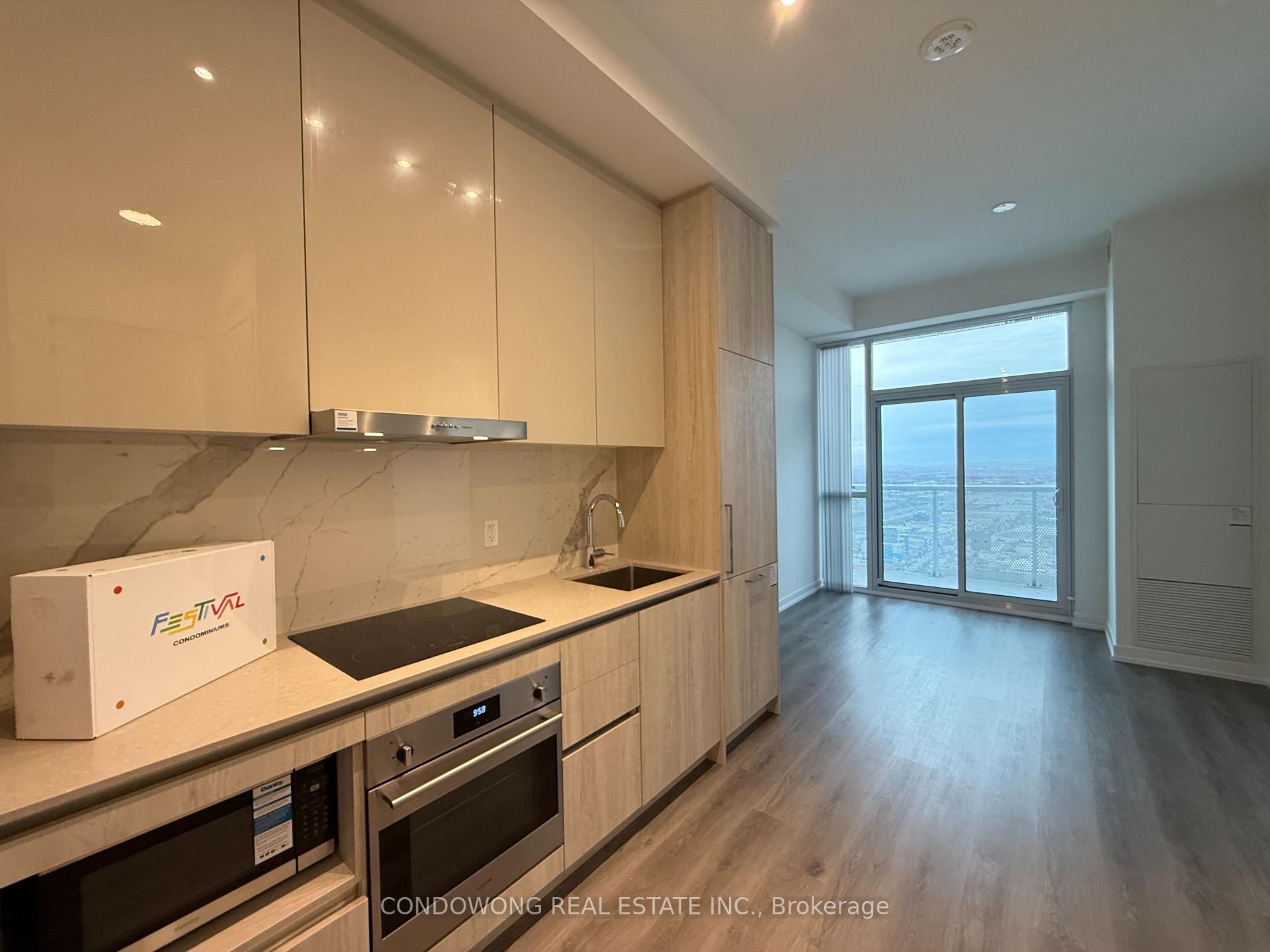 Photo 12 of Unit 5811, 225 Commerce Street, Vaughan, Vaughan Corporate Centre — HOMEH