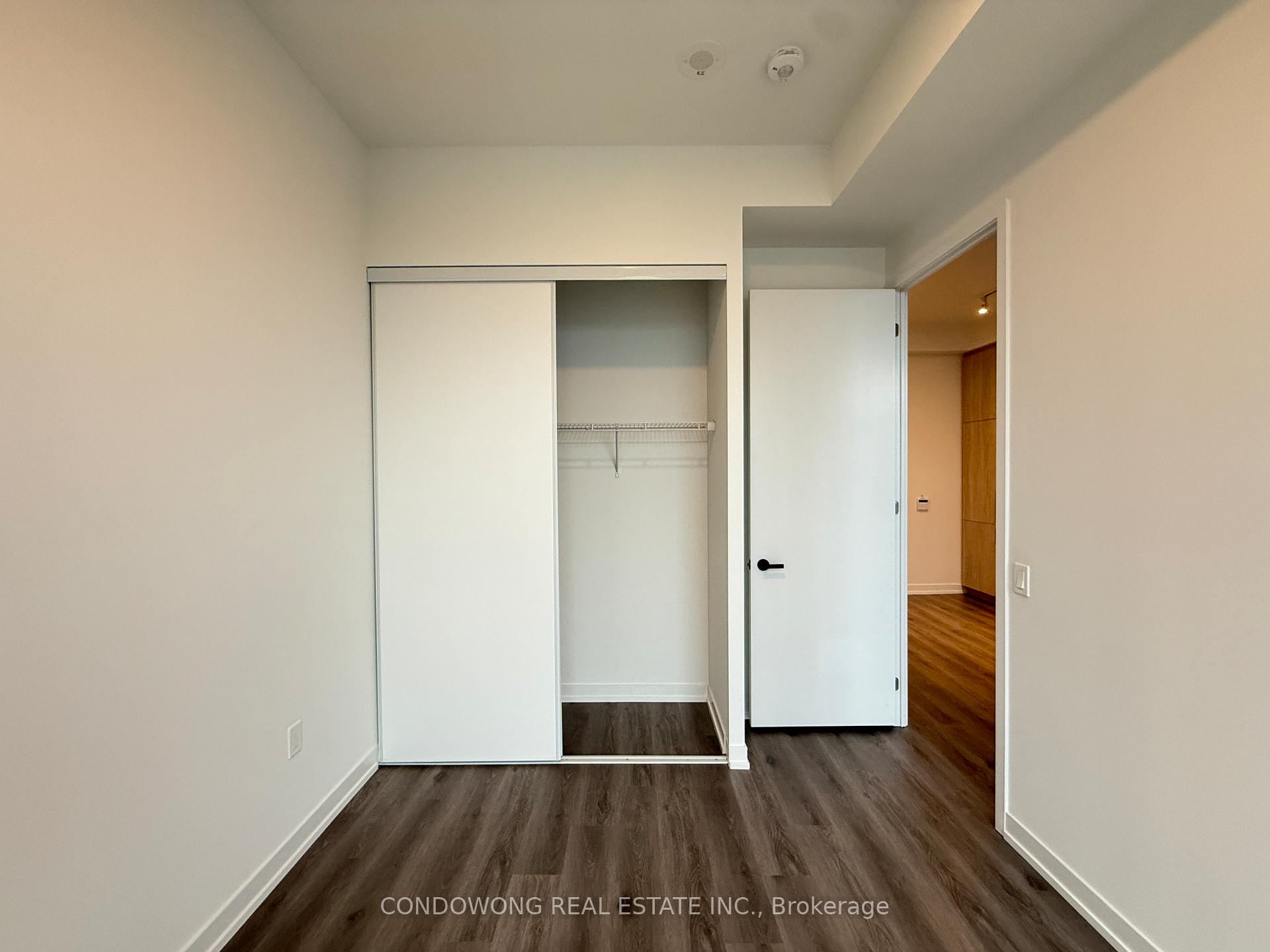 Photo 9 of Unit 5811, 225 Commerce Street, Vaughan, Vaughan Corporate Centre — HOMEH