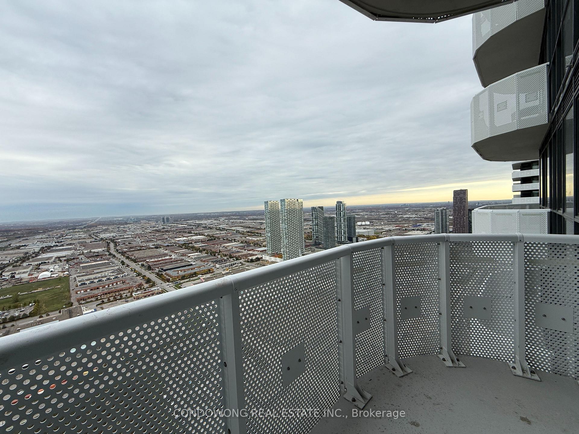 Photo 11 of Unit 5811, 225 Commerce Street, Vaughan, Vaughan Corporate Centre — HOMEH