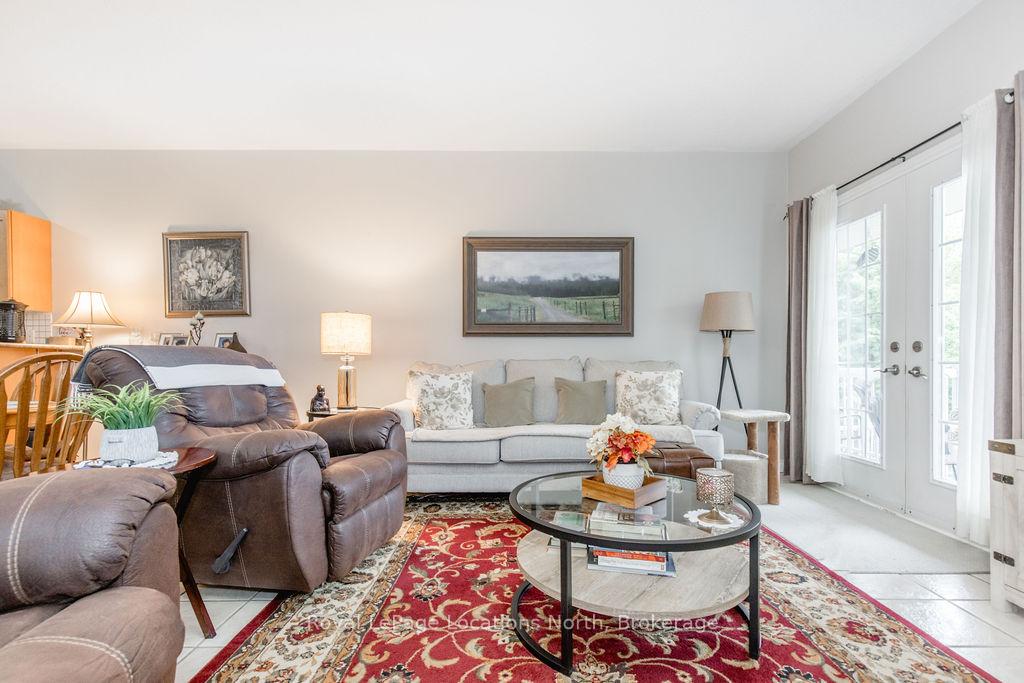 Photo 4 of 46 Admiral Road, Wasaga Beach — HOMEH