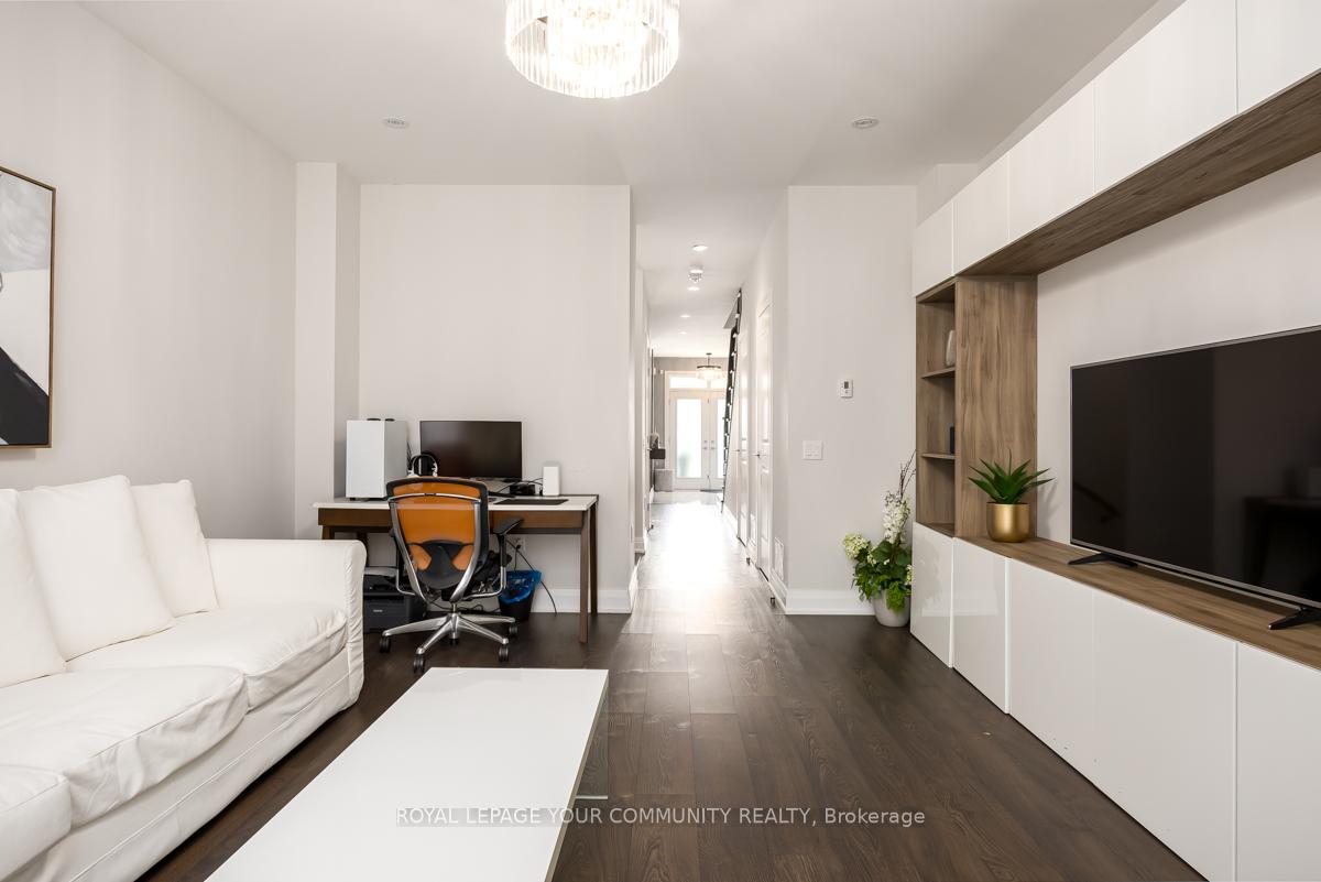 Photo 19 of 21 John Stocks Way, Markham, Aileen-Willowbrook — HOMEH